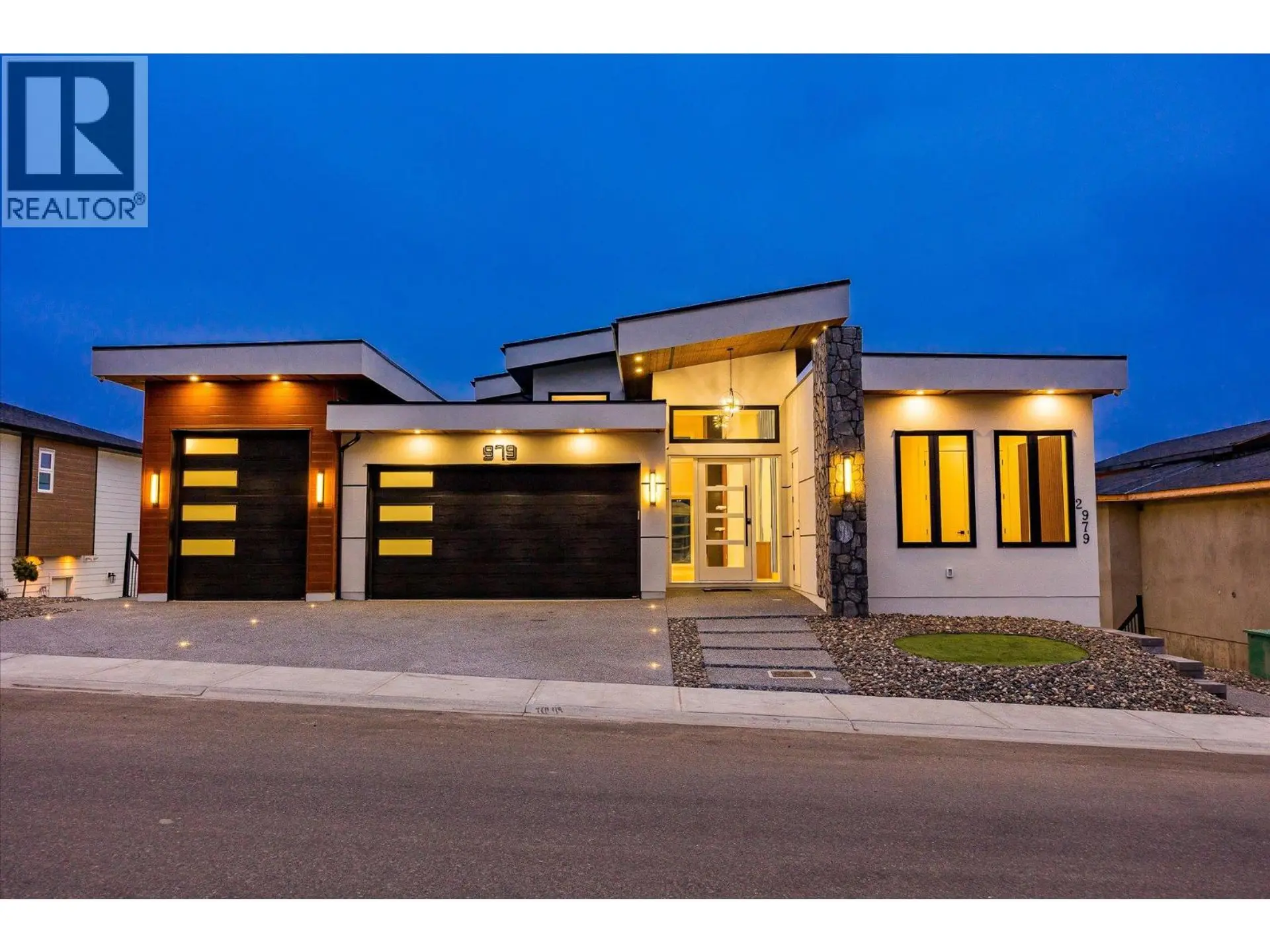 Property at 979 Loseth Drive, Kelowna, BC