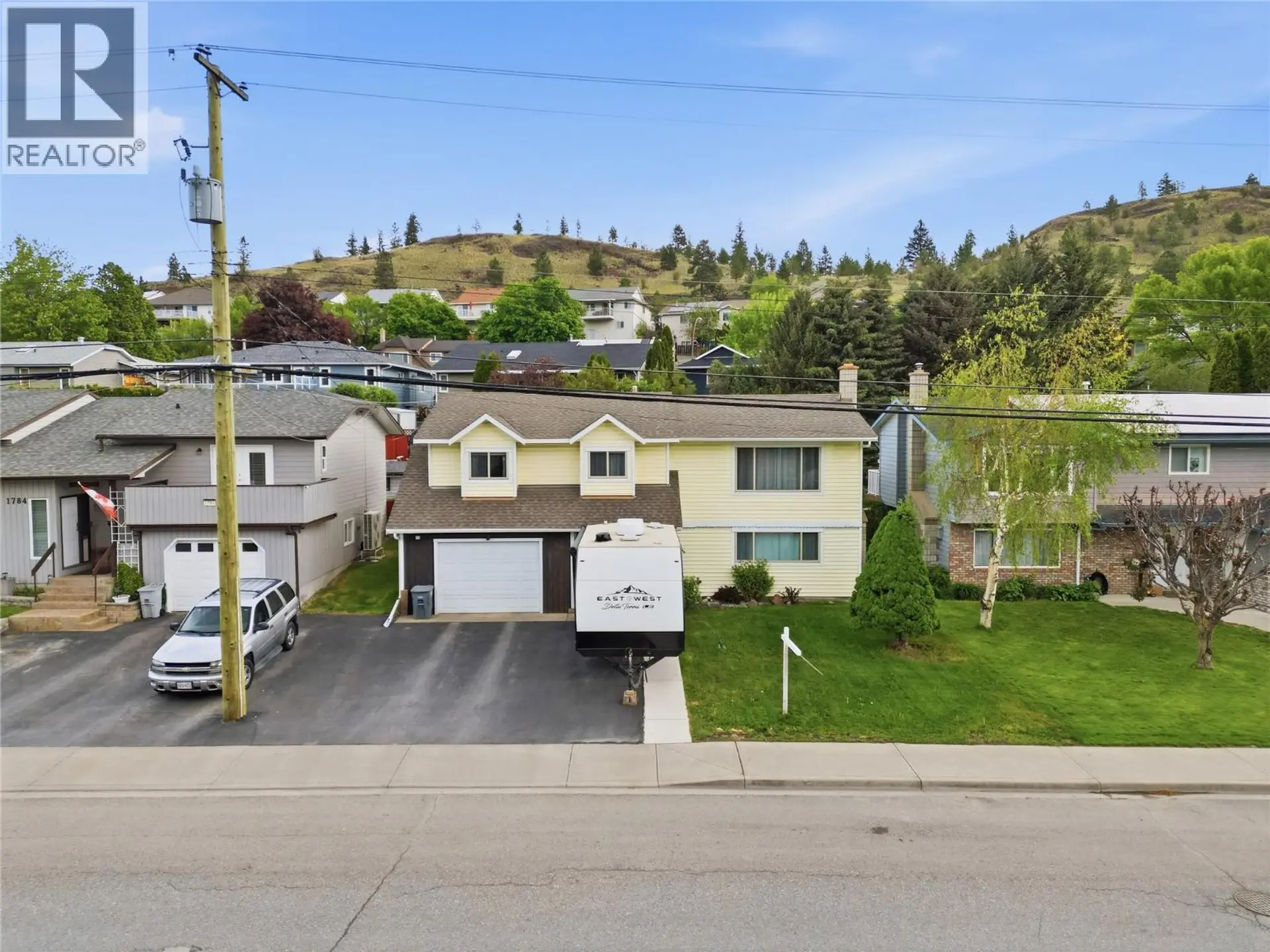 Property at 1776 HILLSIDE Drive, Kamloops, BC