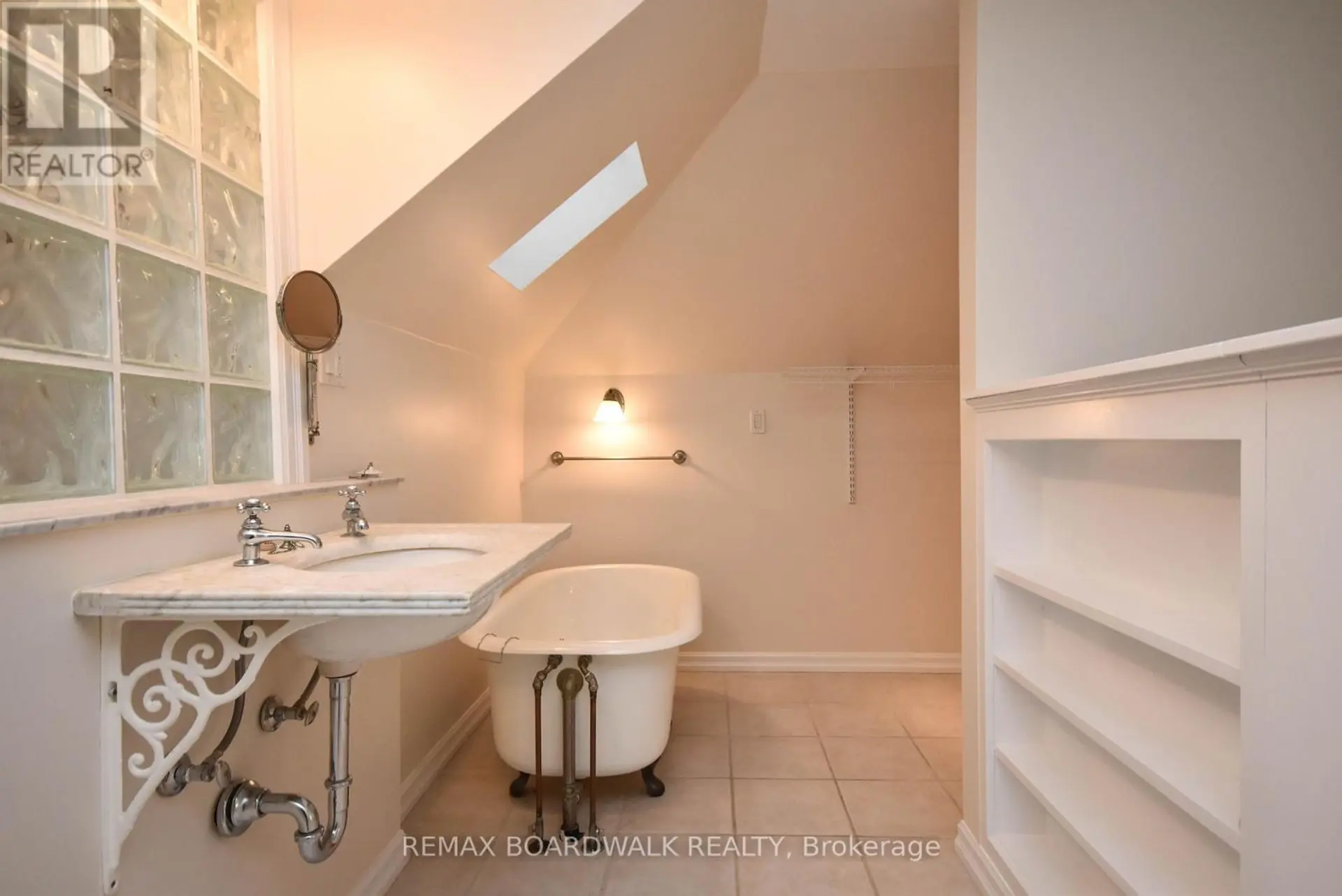 11 KIPPEWA DRIVE - Image 19