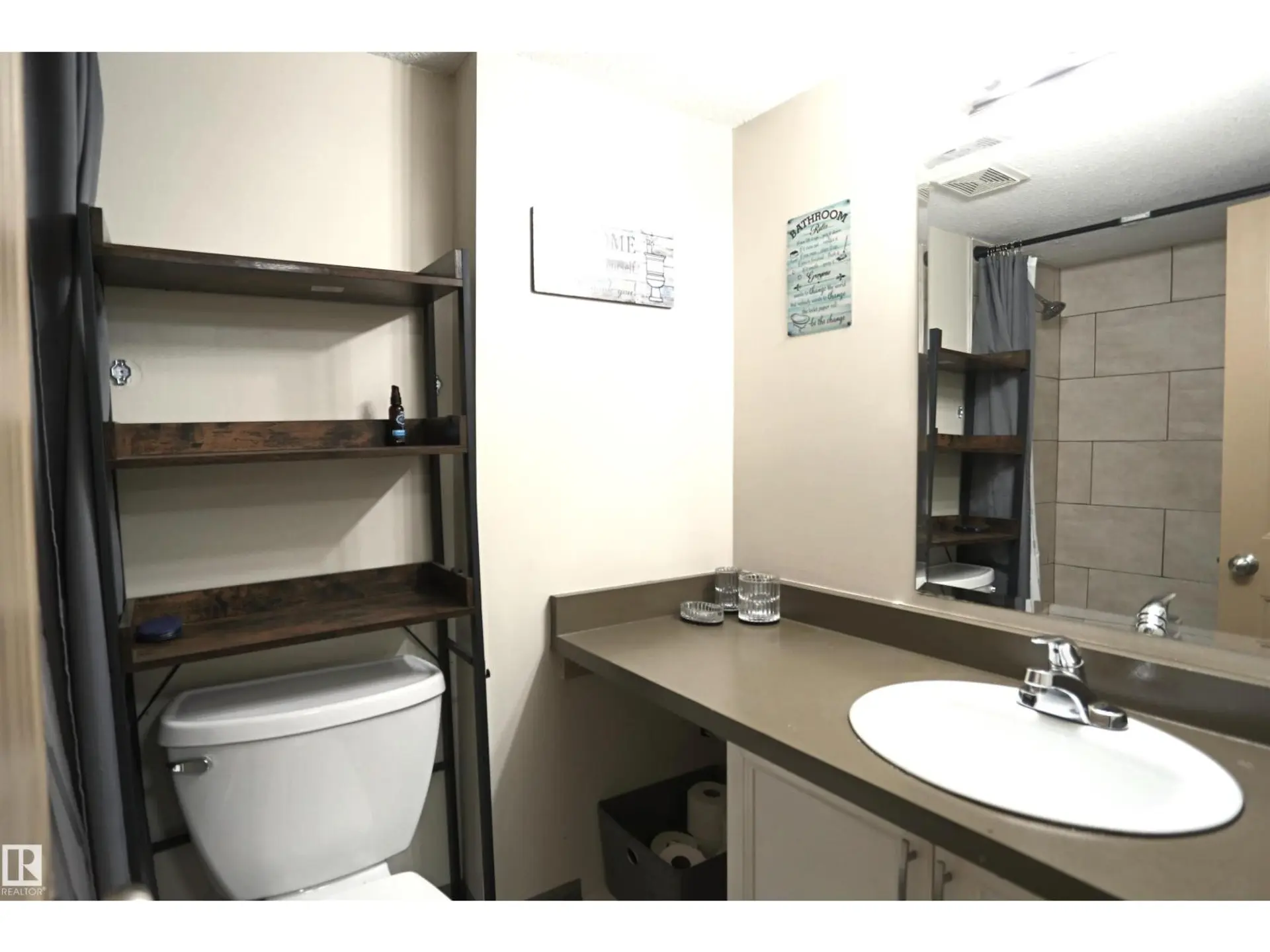 #804 10160 114 ST NW - Image 15