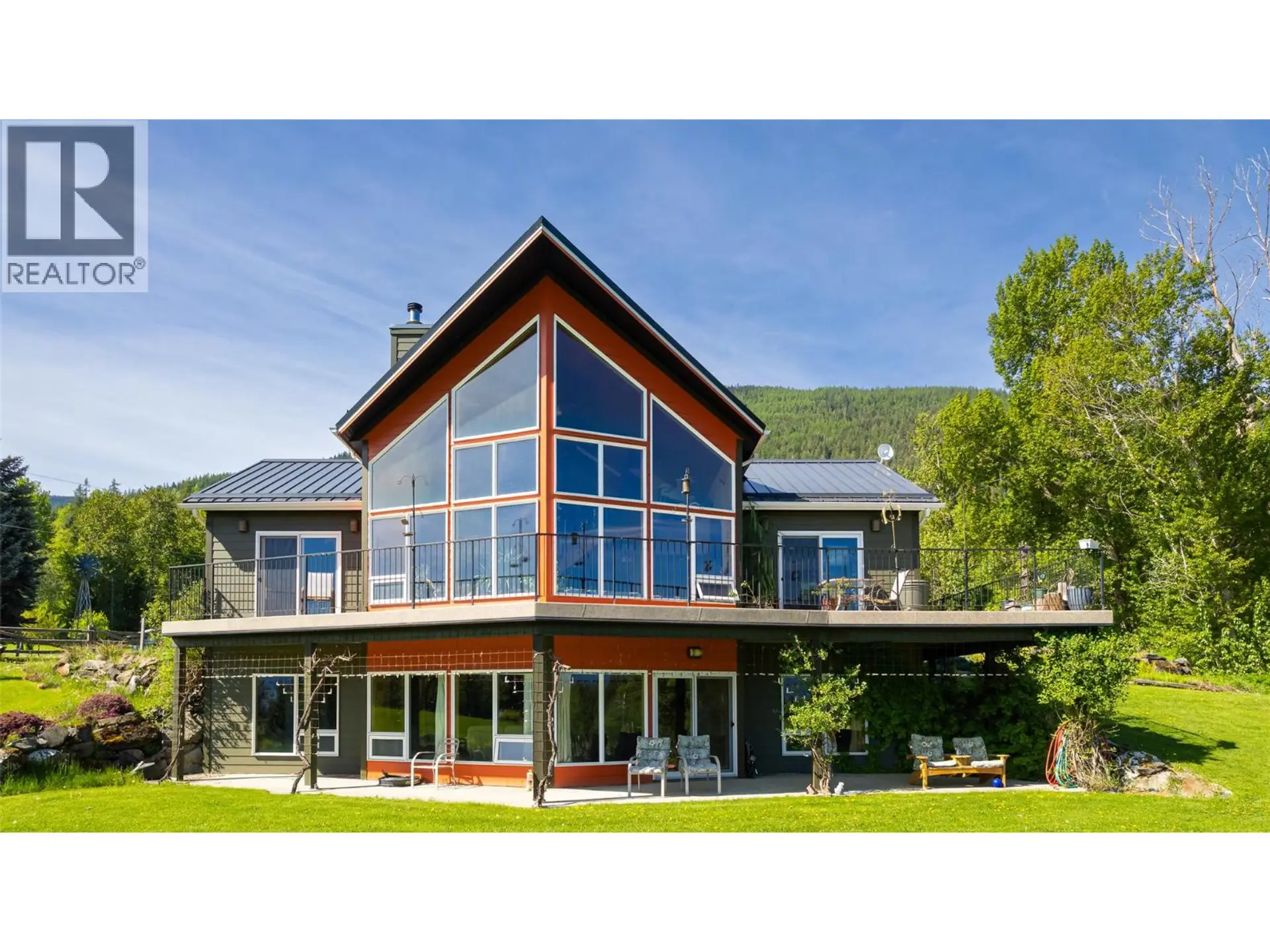 Property at 1067 Simmons Road, Creston, BC