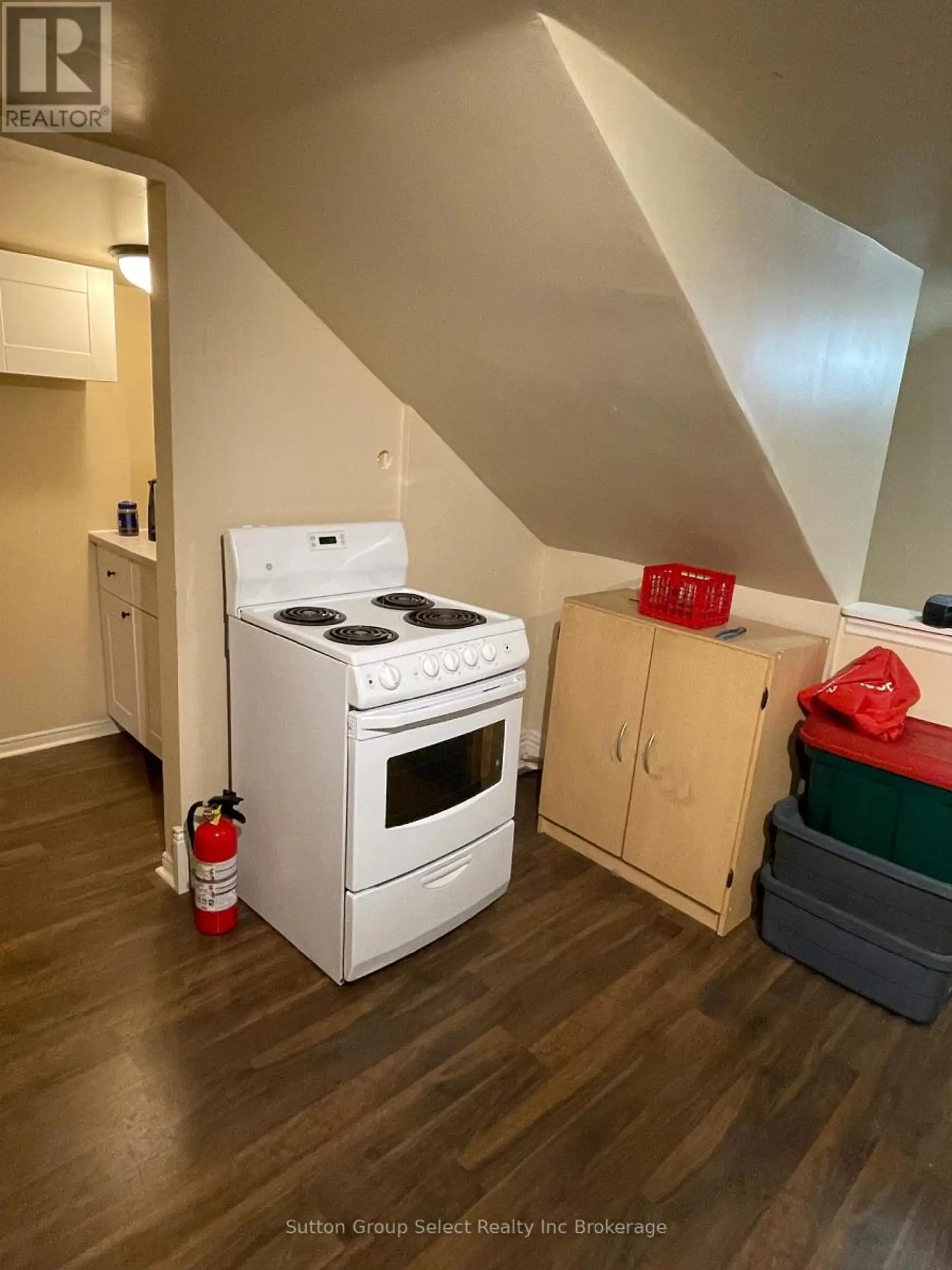 50 PERRY STREET - Image 10