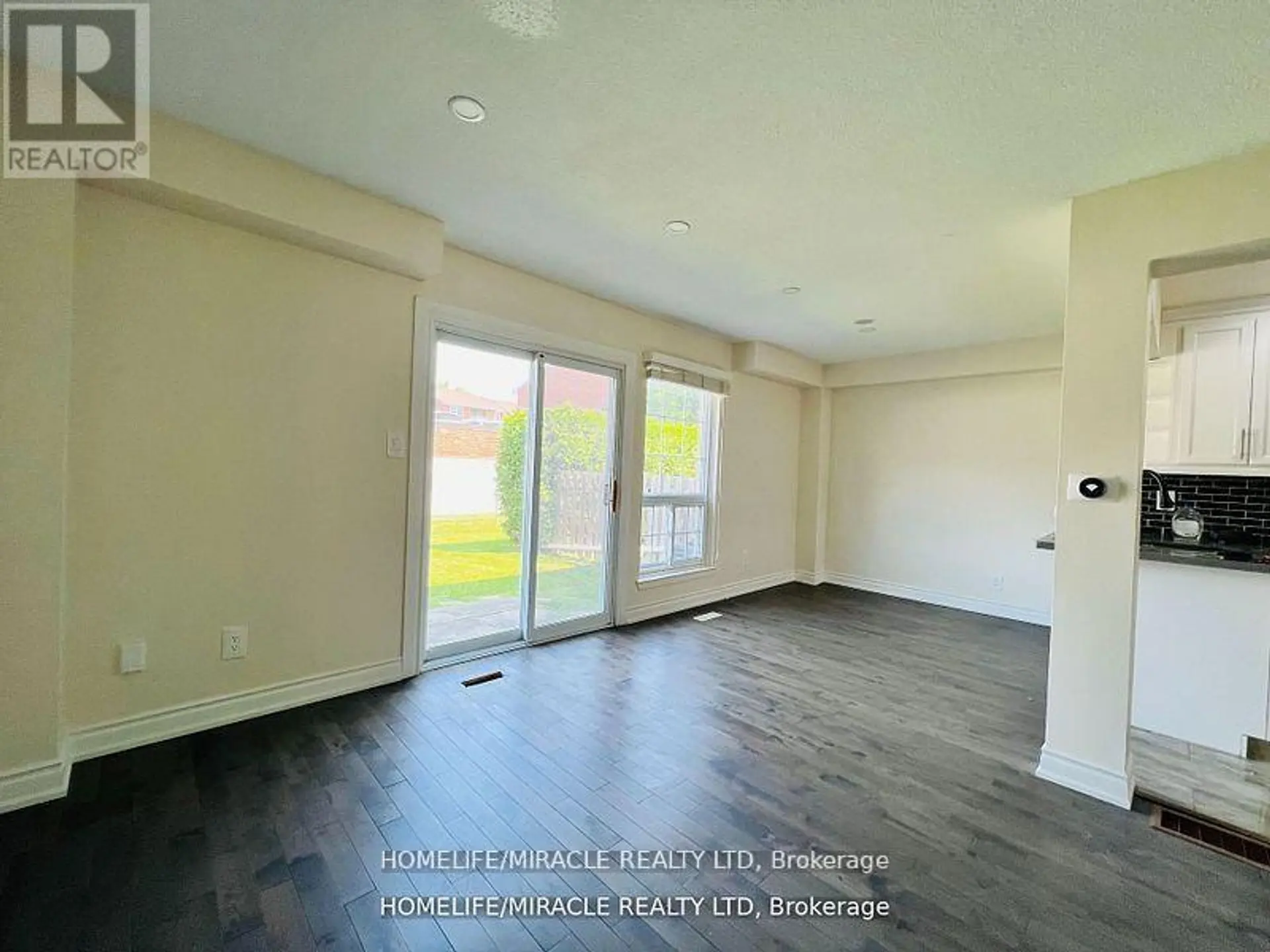 #11 50 BLACKWELL AVENUE - Image 5