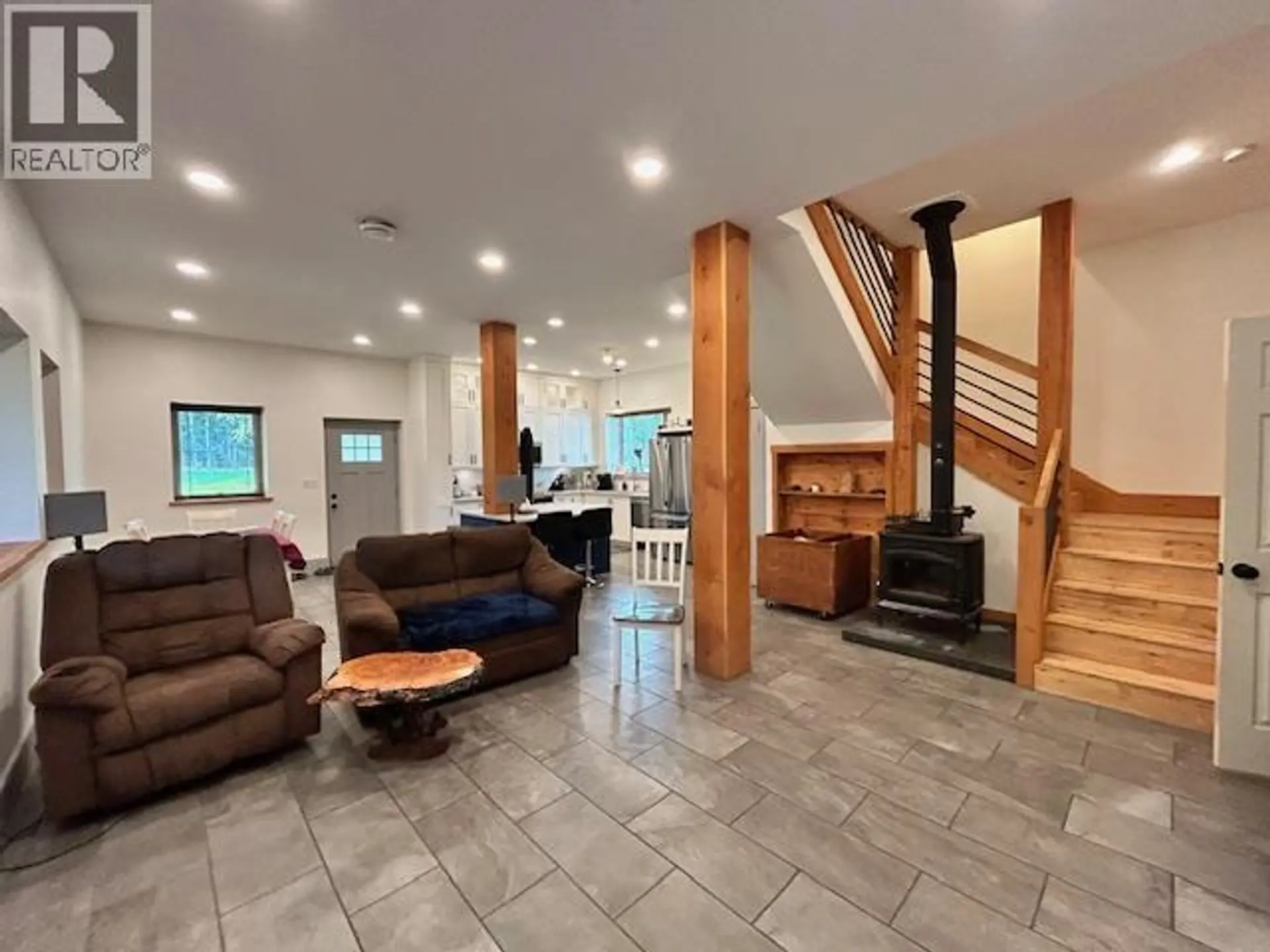 Property at 520 OAK STREET, Vanderhoof, BC