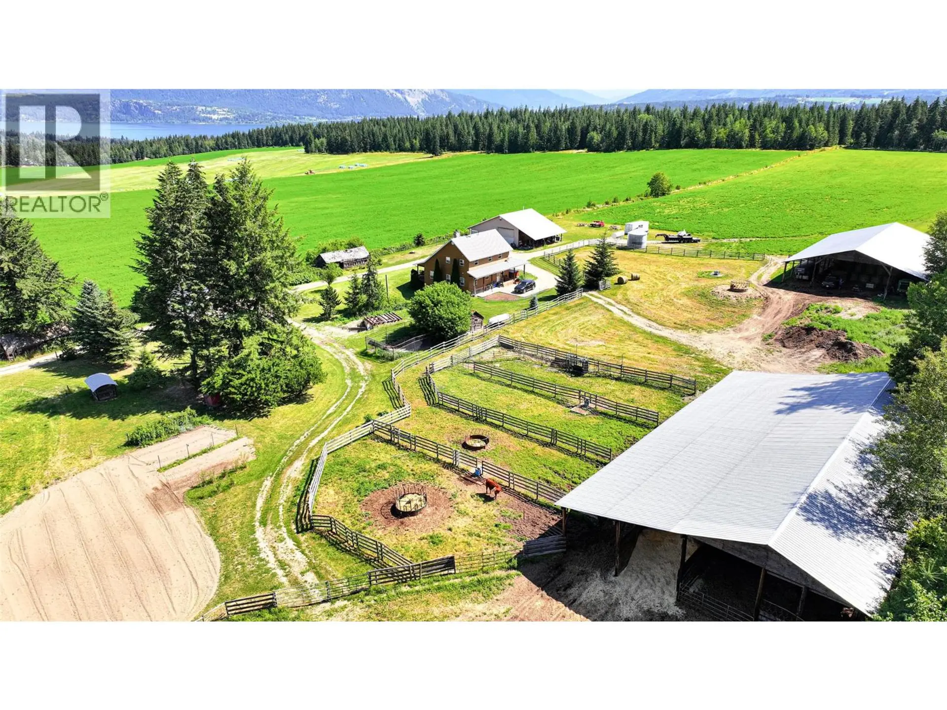 Property at 2990 50 Street NW, Salmon Arm, BC