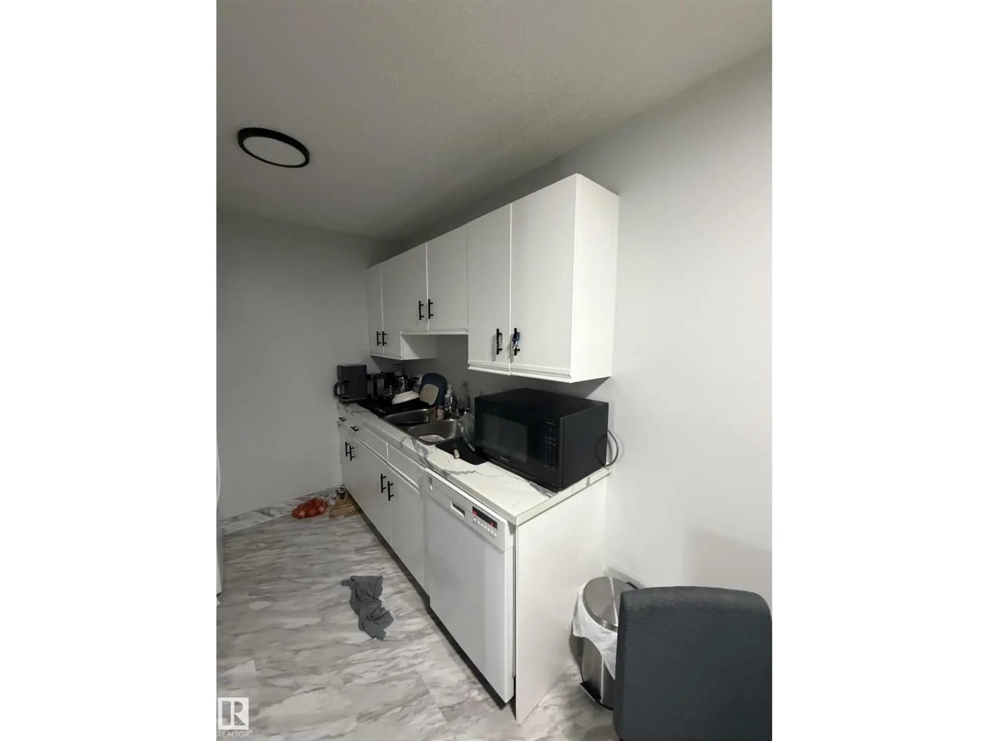 #205 10136 160 ST NW - Image 4