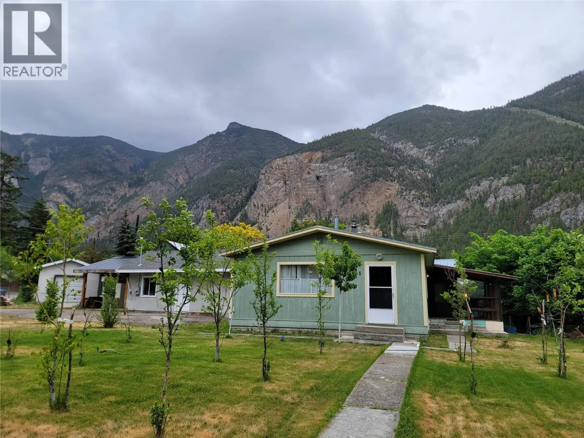 Property at 981 Scott Avenue, Hedley, BC