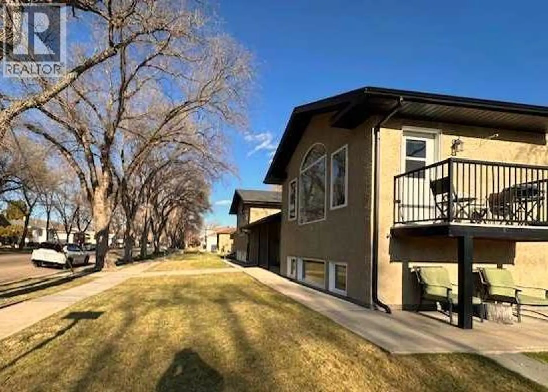 457 3 Street NW - Image 3