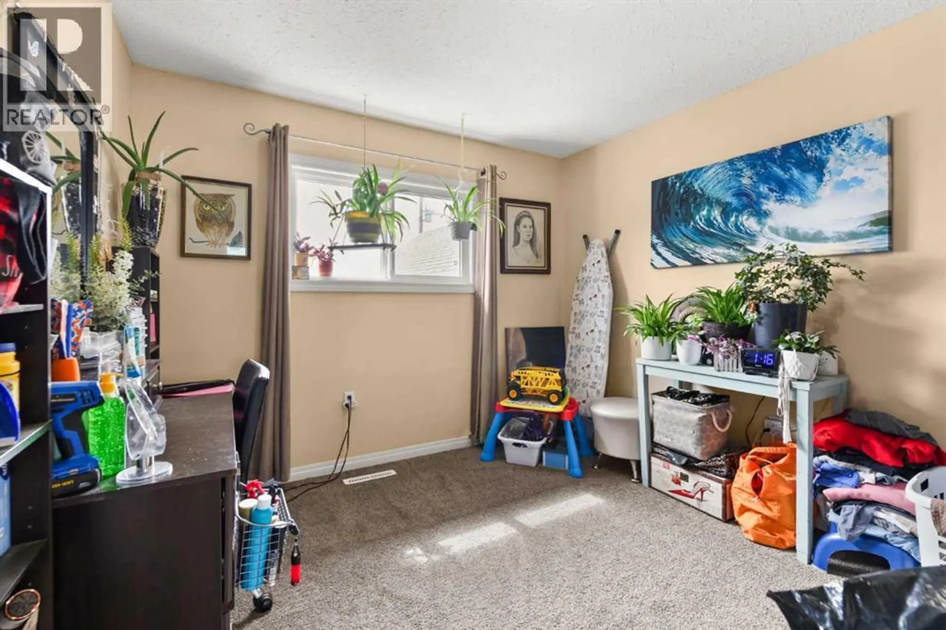 9517 99 Avenue - Image 13