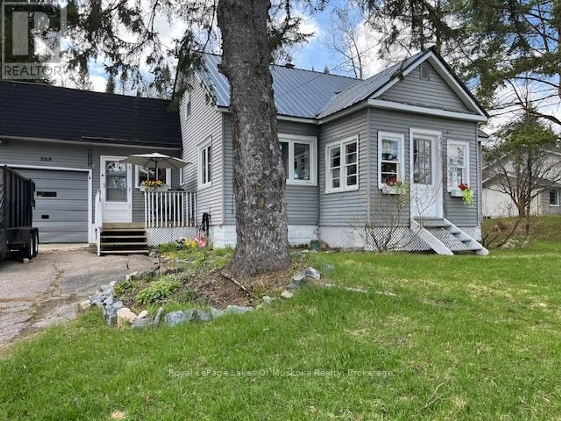 319 ONTARIO STREET - Image 2