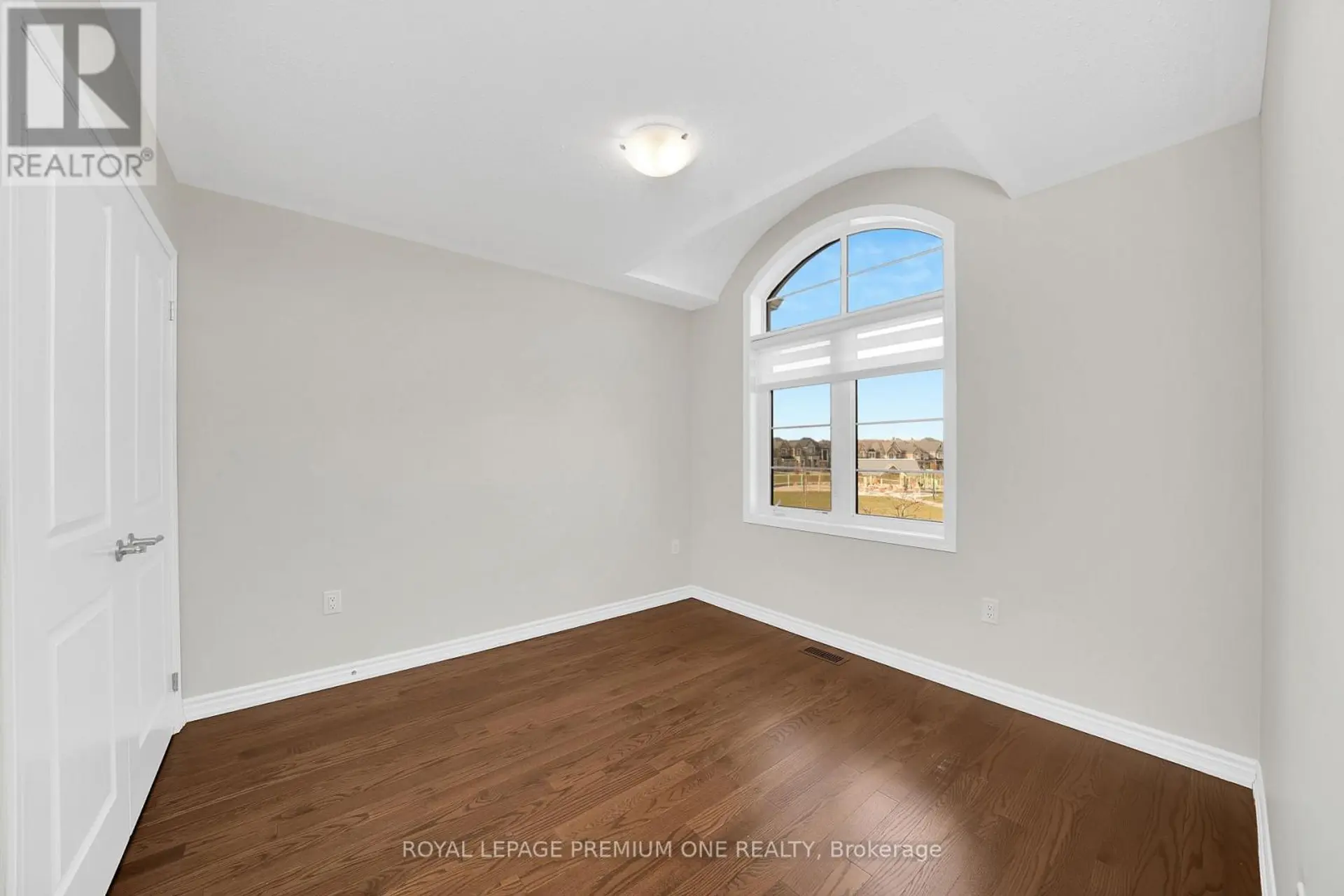 53 MCMICHAEL AVENUE - Image 17