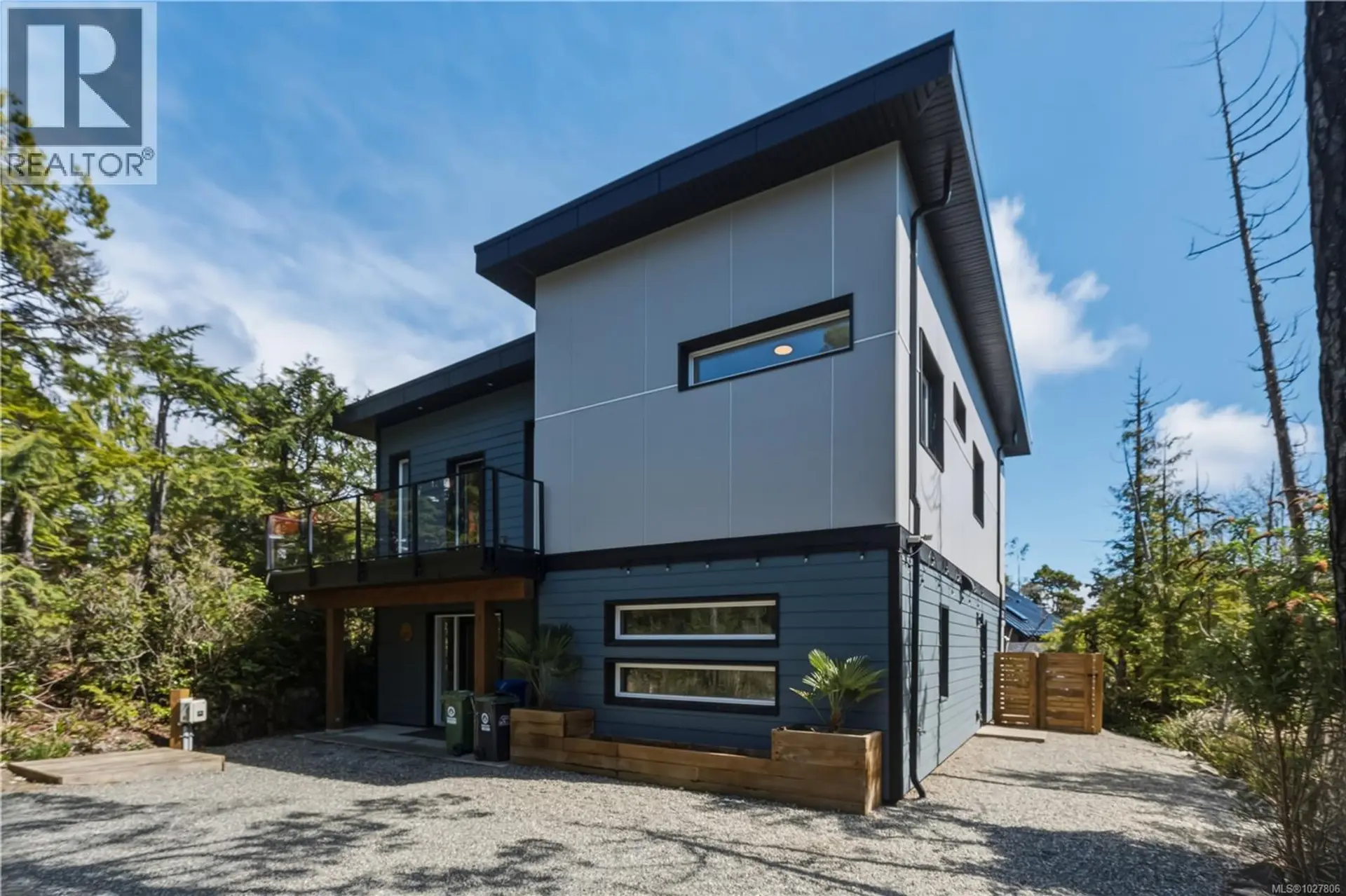 Property at 823 Lorne White Pl, Ucluelet, BC