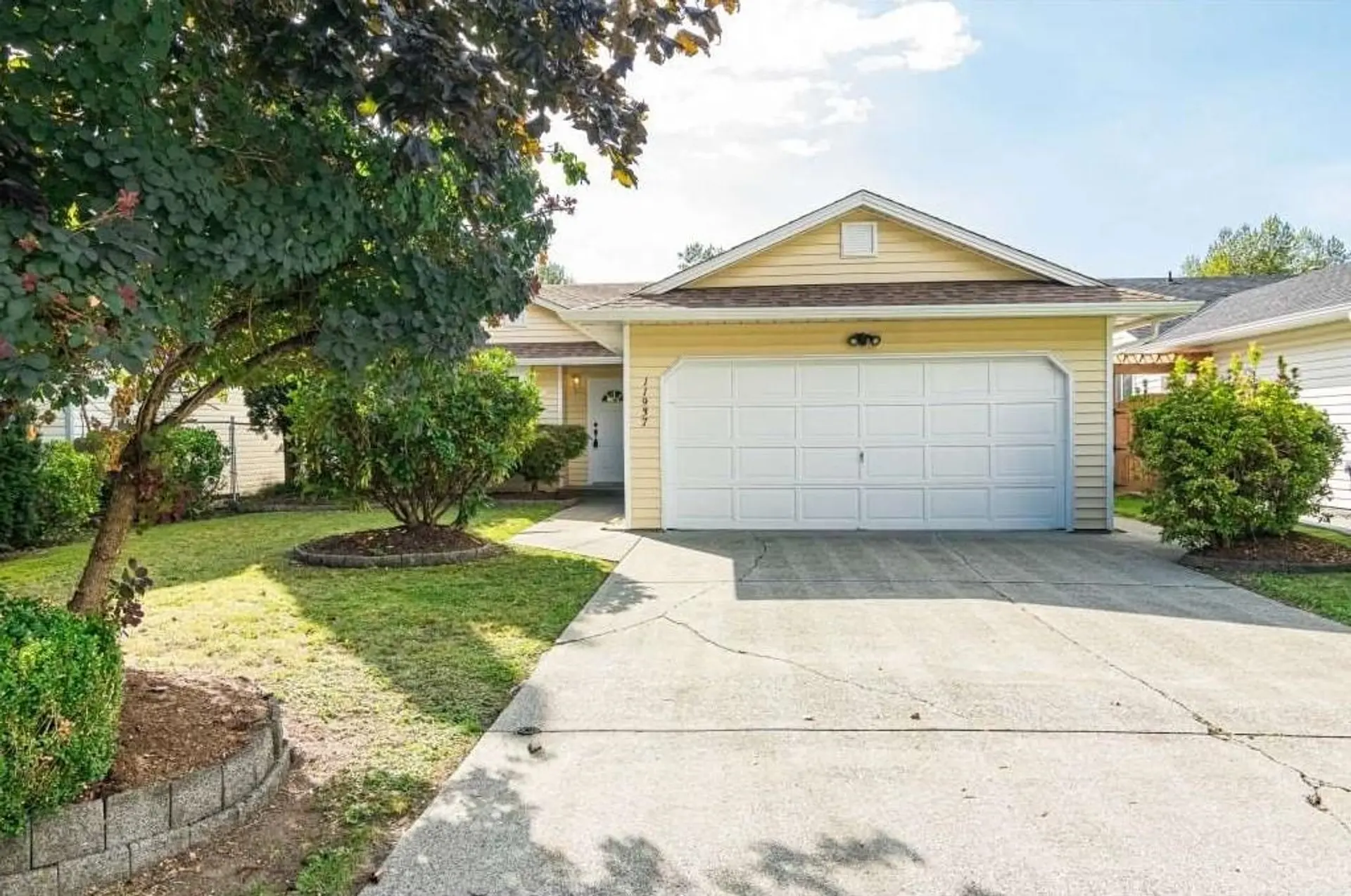 Property at 11937 237a Street, Maple Ridge, BC