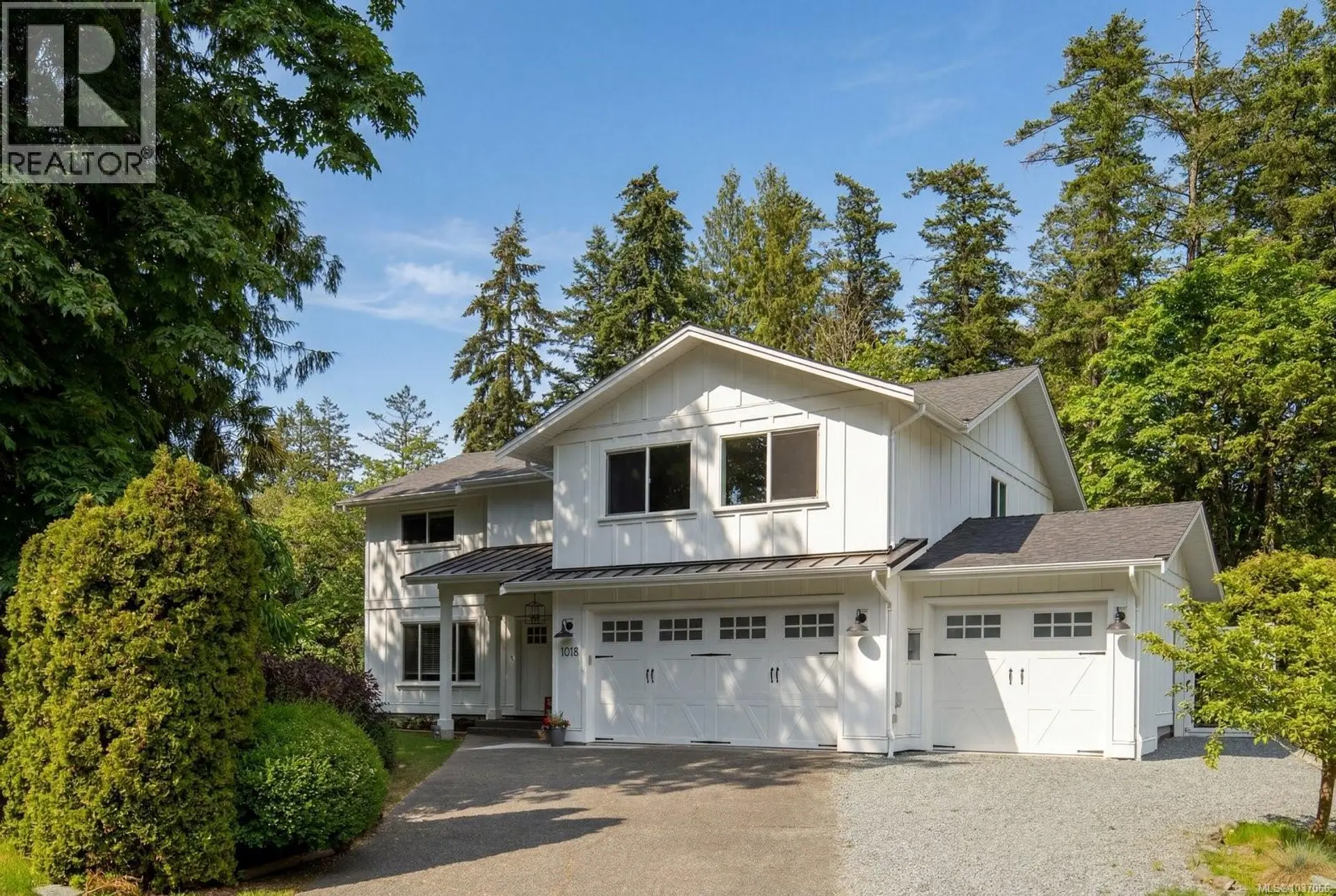 Property at 1018 Elstree Close, Central Saanich, BC
