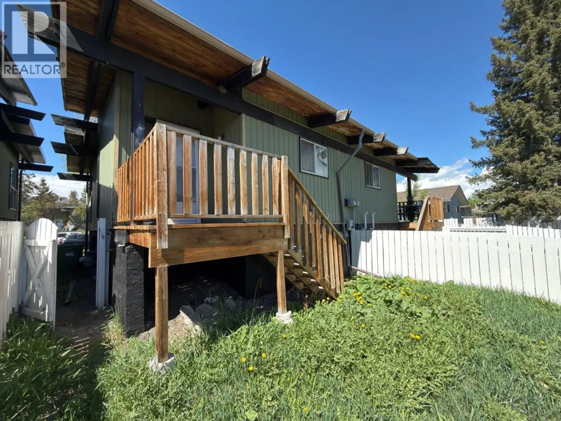 11010 5 Street SW - Image 13