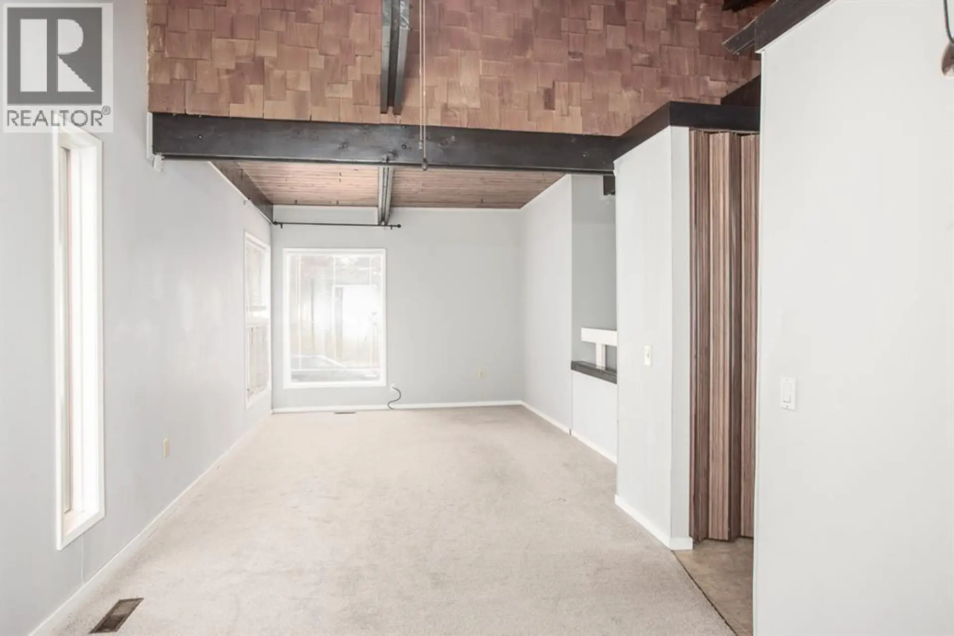 11010 5 Street SW - Image 5