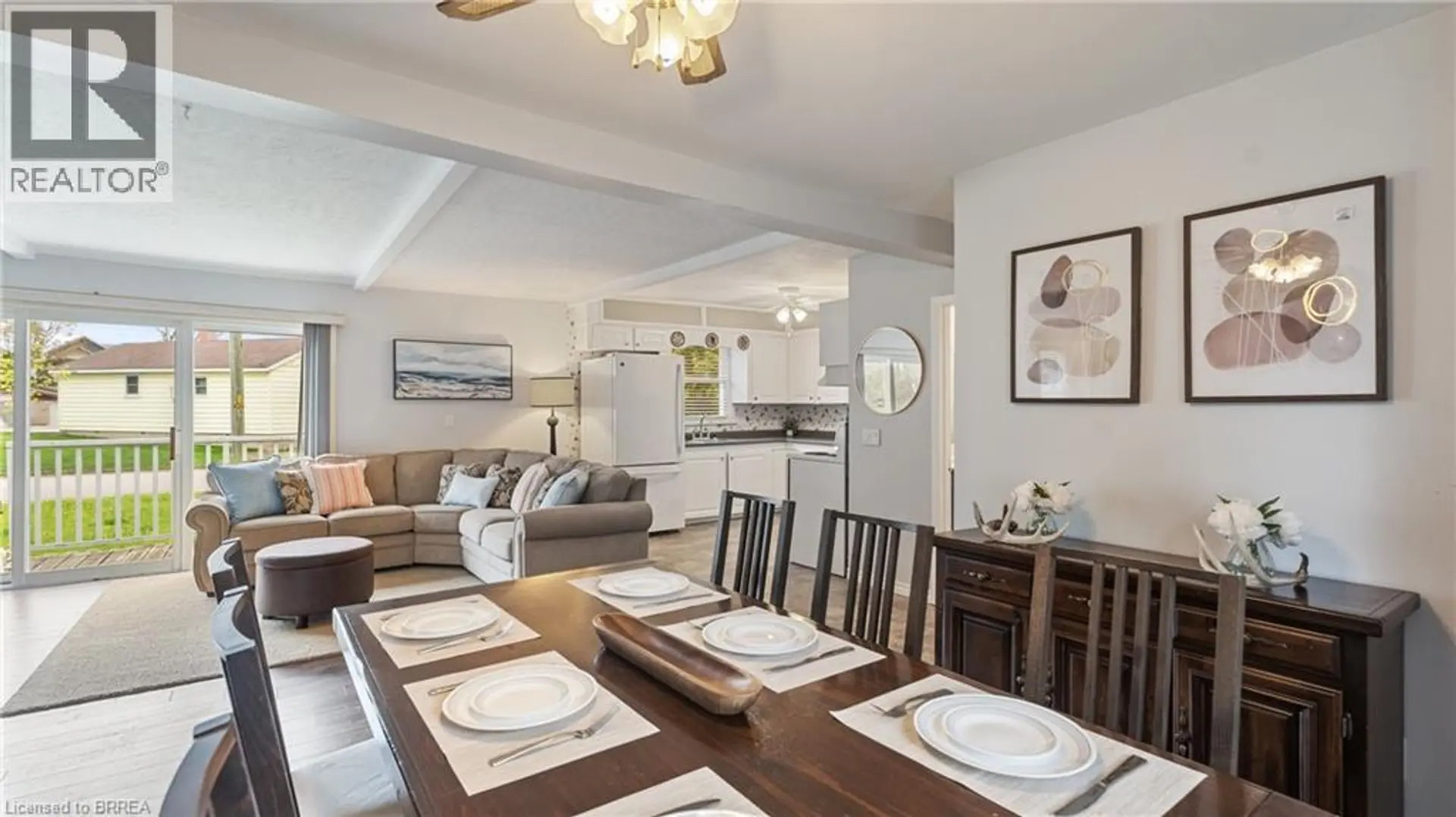 303 CEDAR Drive - Image 6