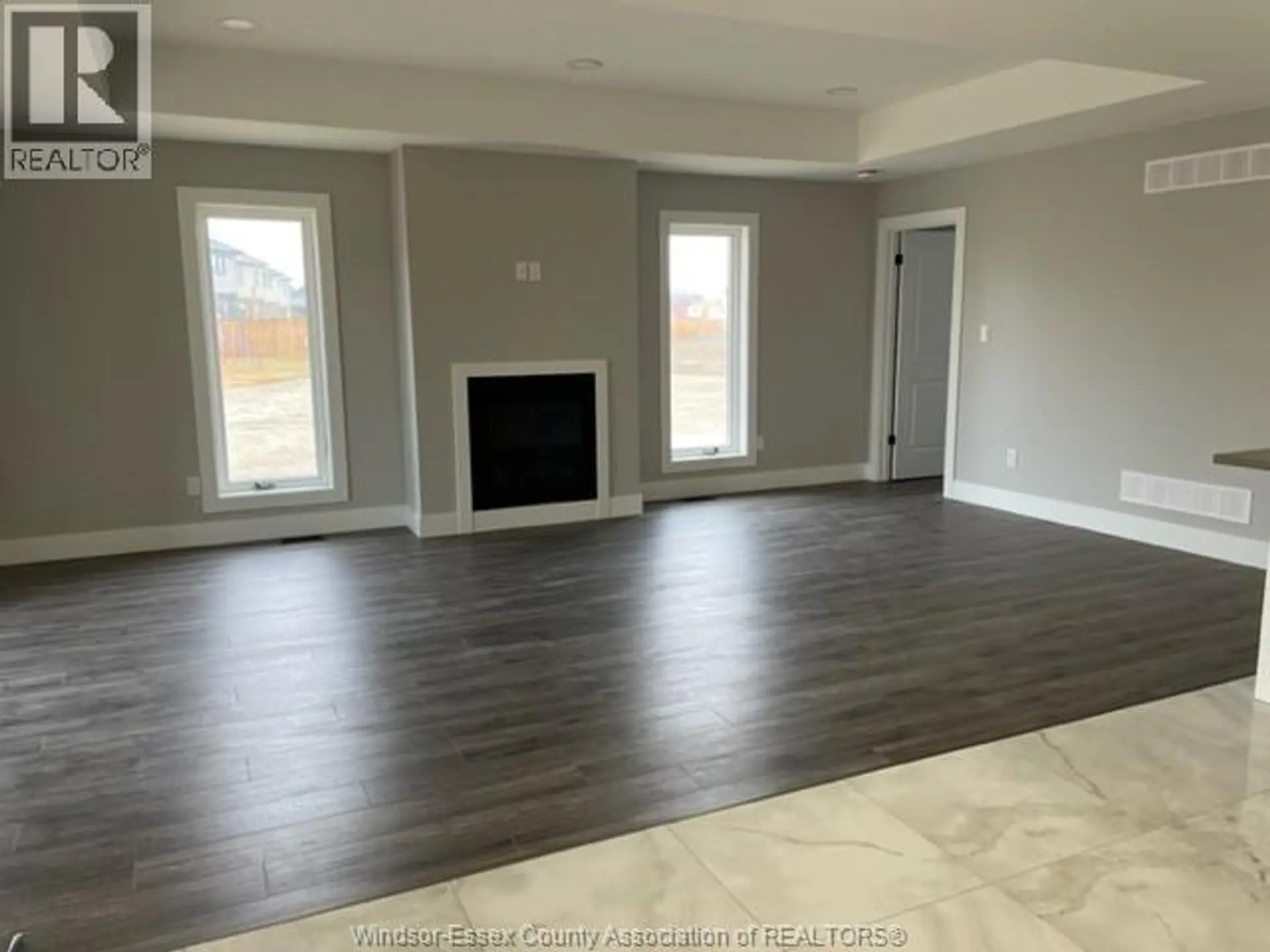 85 BORDEAUX PLACE - Image 6
