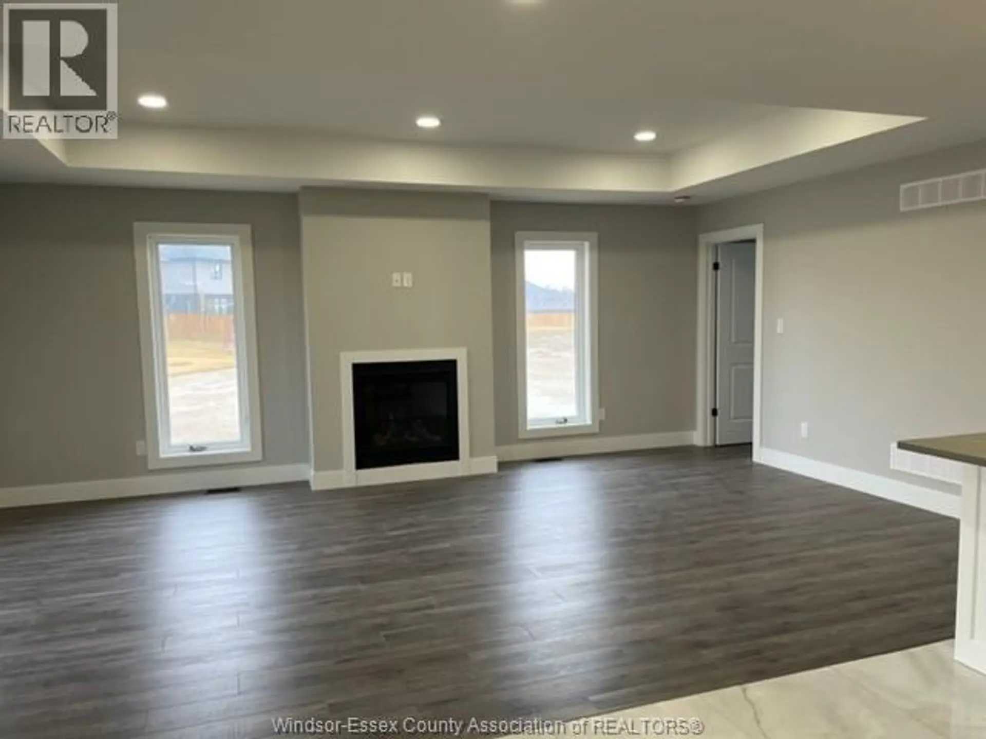 85 BORDEAUX PLACE - Image 7