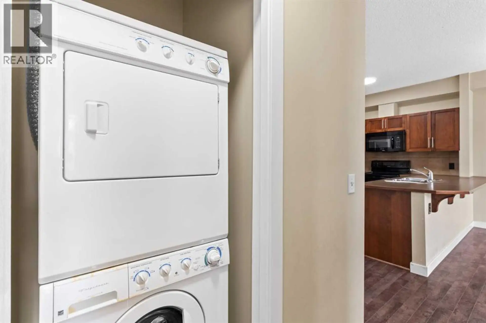 #212 10 Panatella Road NW - Image 15