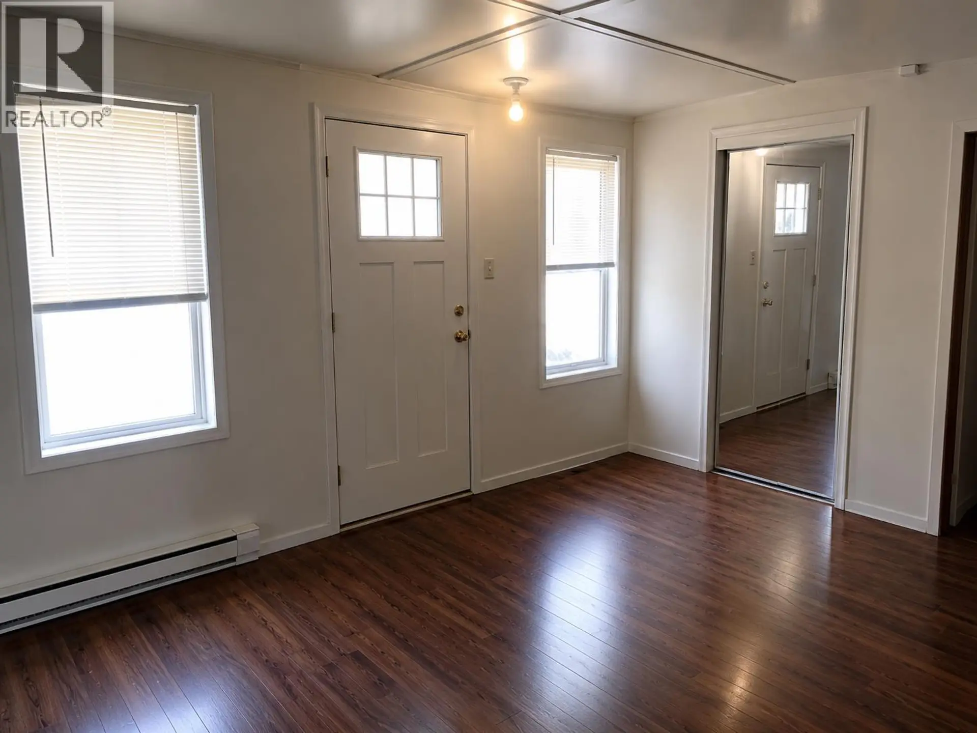 #2 1060 WEST FRASER ROAD - Image 6