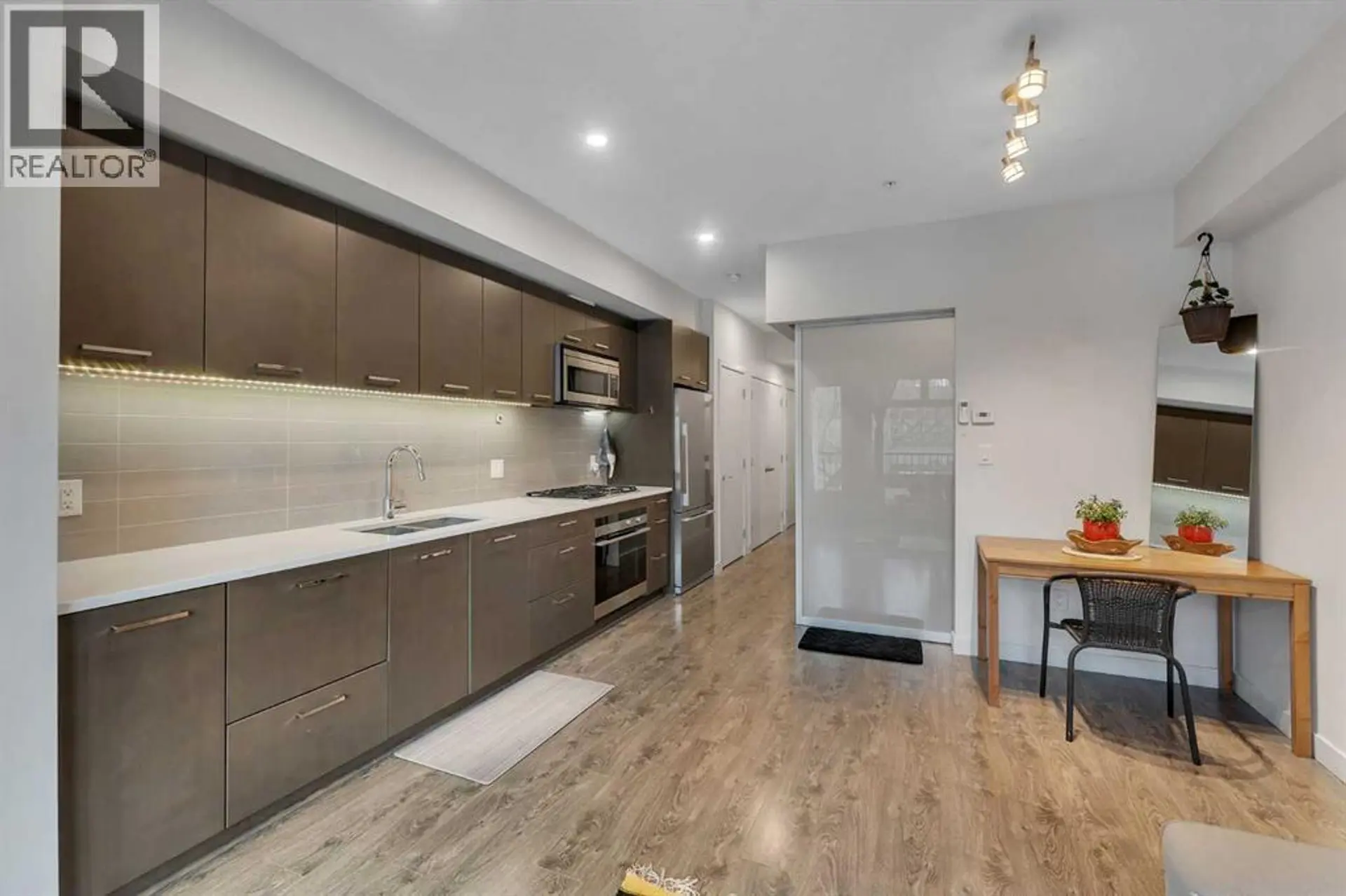 #220 323 20 Avenue SW - Image 9