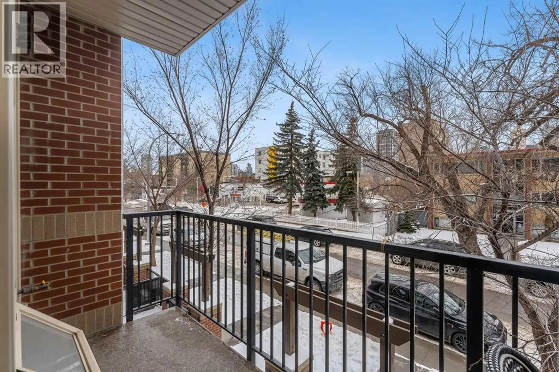 #220 323 20 Avenue SW - Image 11