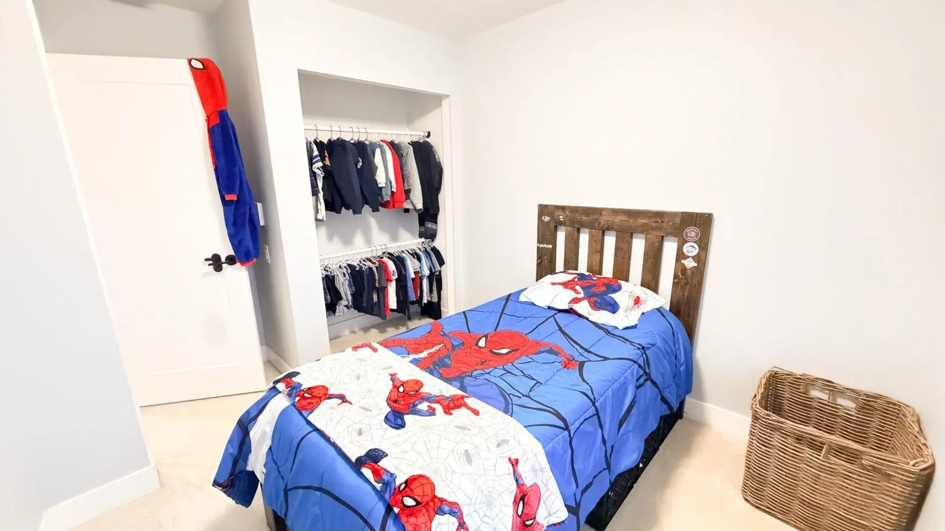 #43 3552 Victoria Drive - Image 11