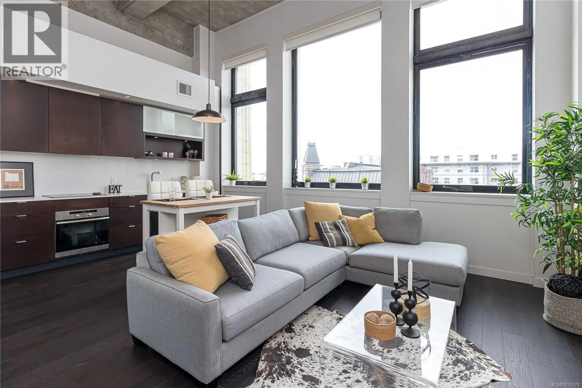 Property at #312 770 Fisgard St, Victoria, BC