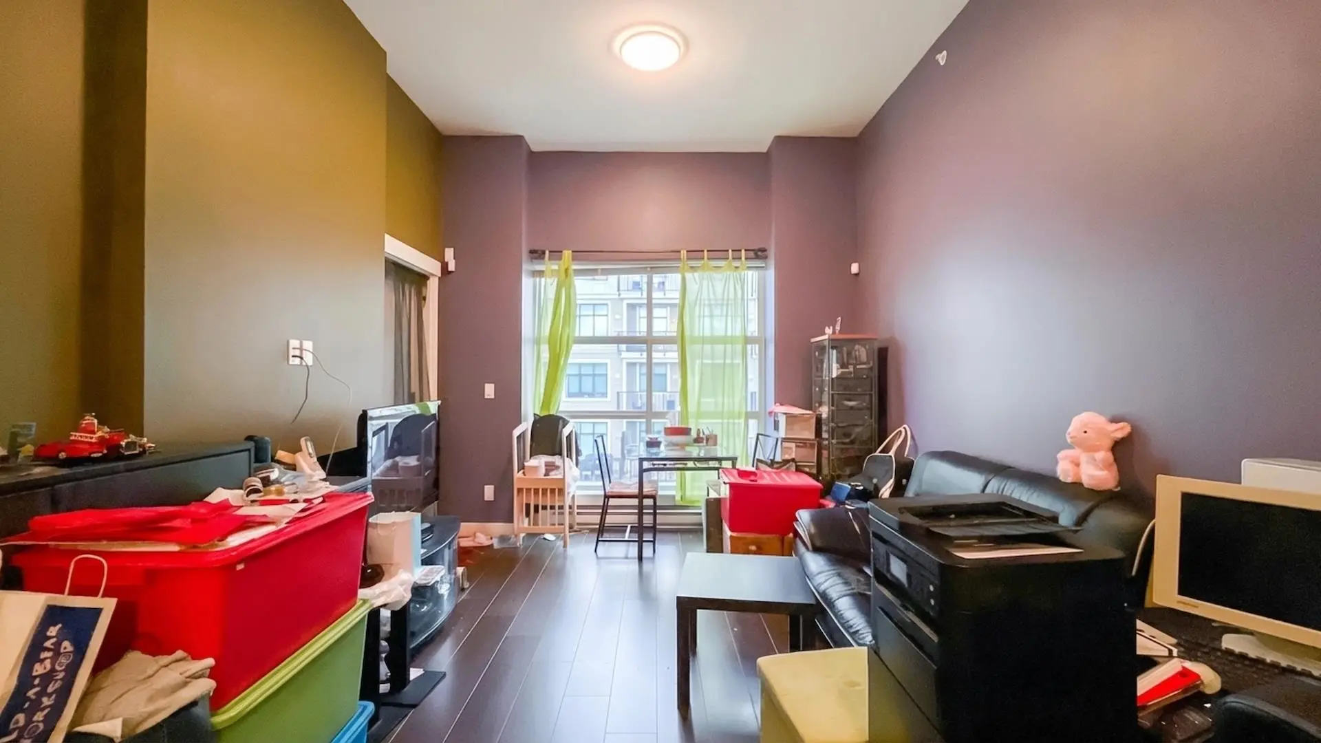#405 827 Roderick Avenue - Image 3