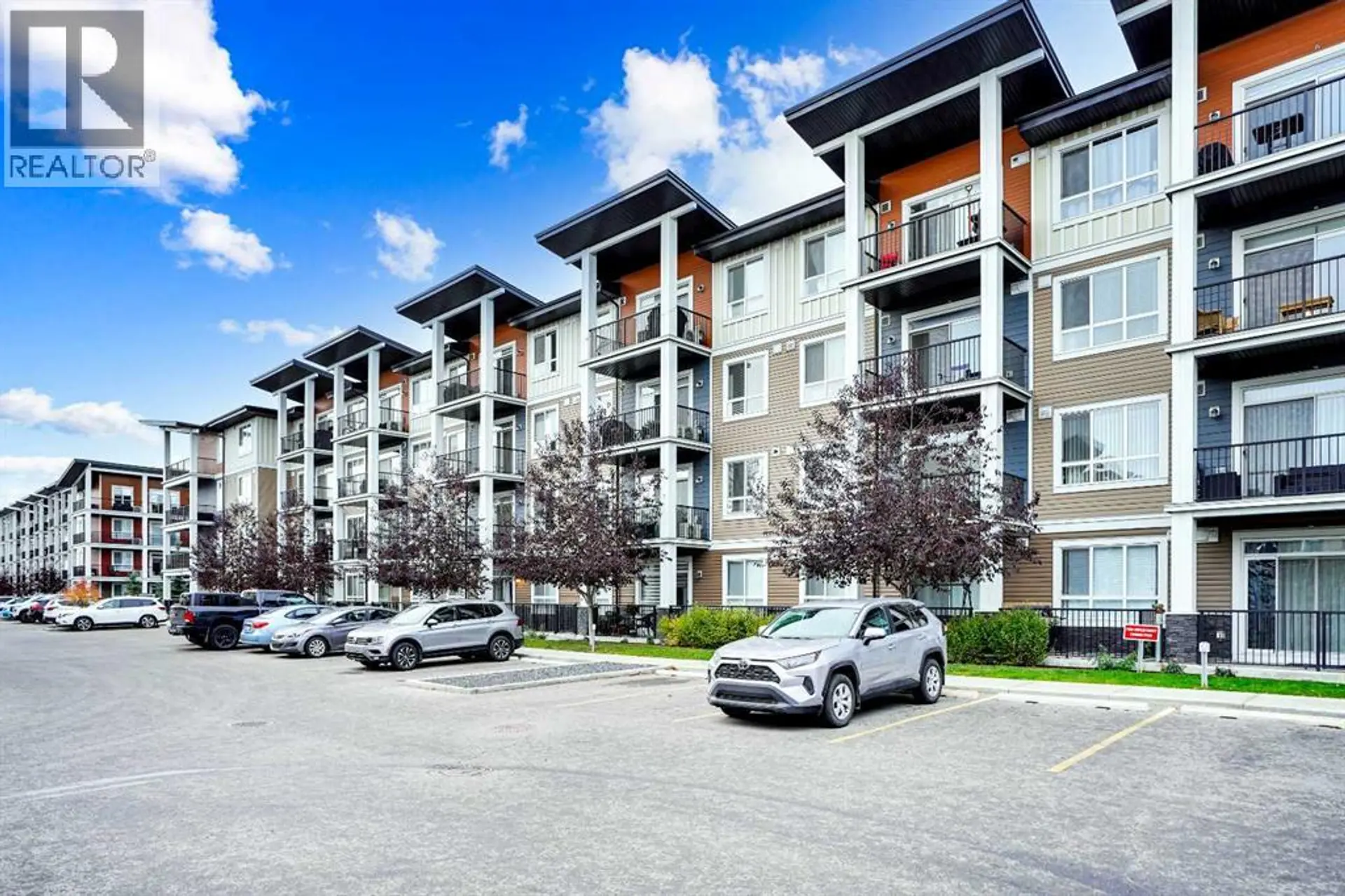 #111 30 Walgrove Walk SE - Image 1