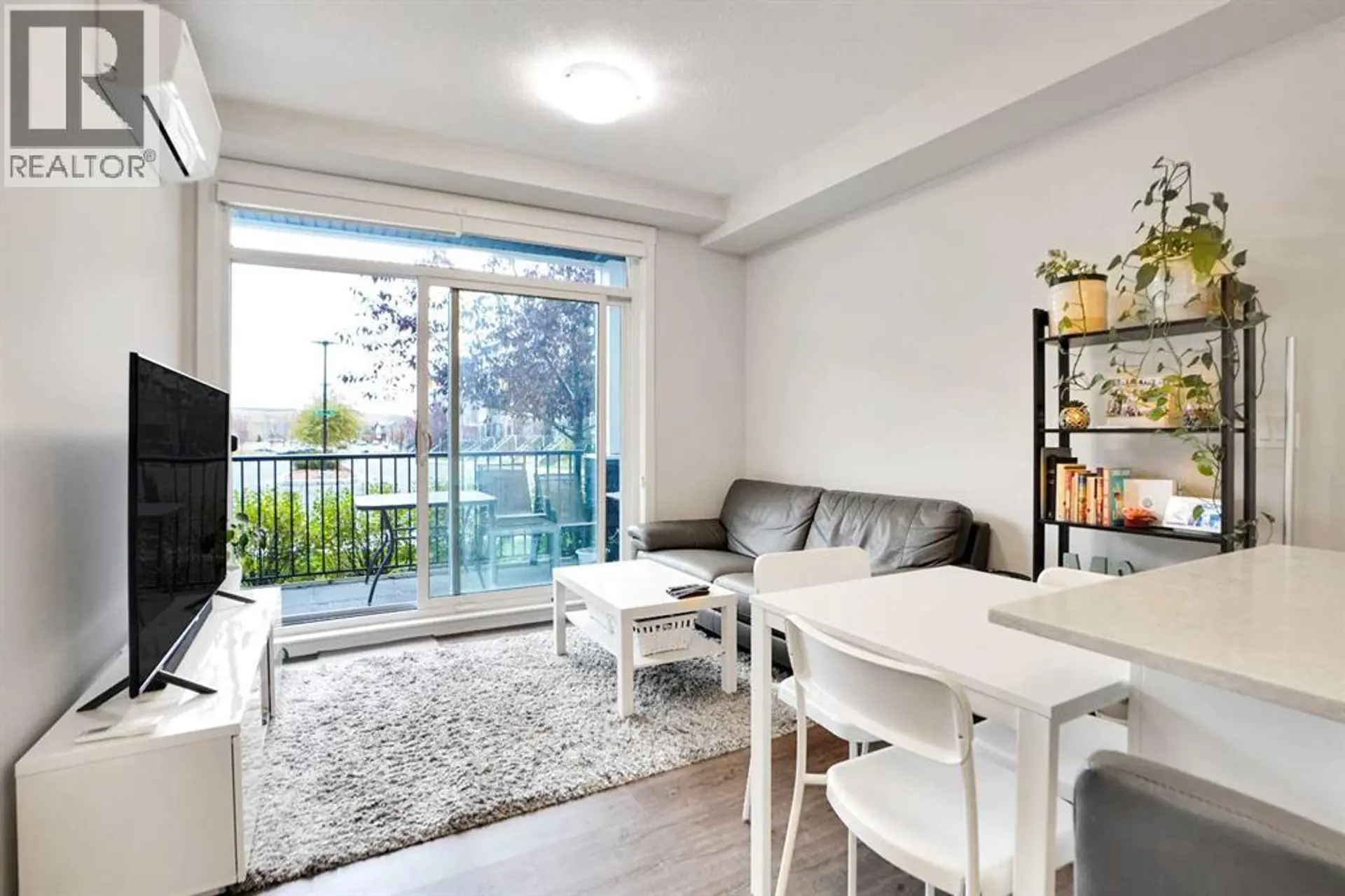 #111 30 Walgrove Walk SE - Image 9