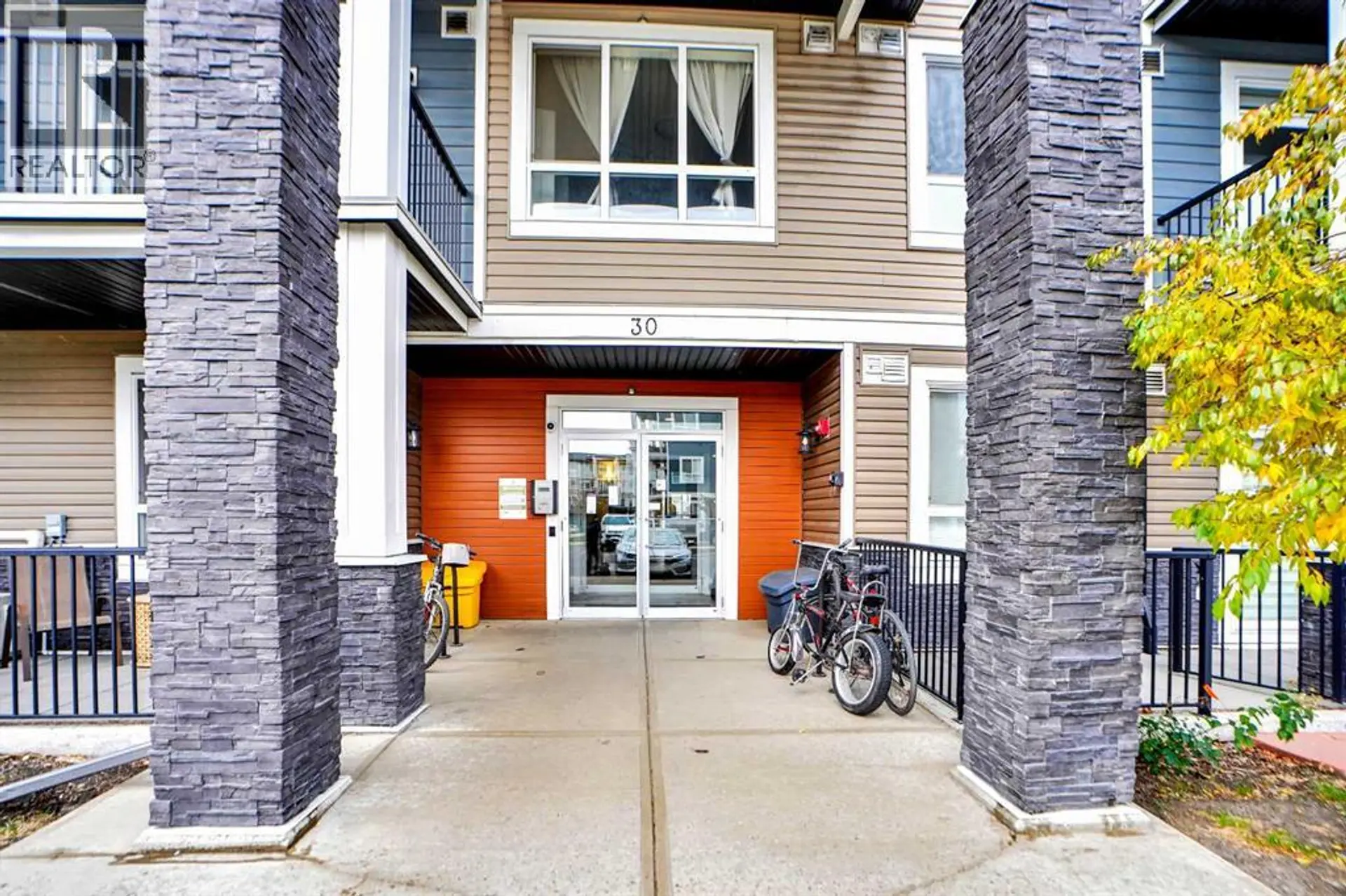#111 30 Walgrove Walk SE - Image 3