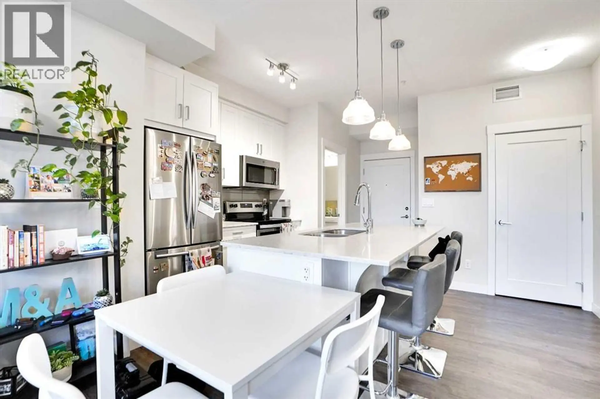 #111 30 Walgrove Walk SE - Image 7
