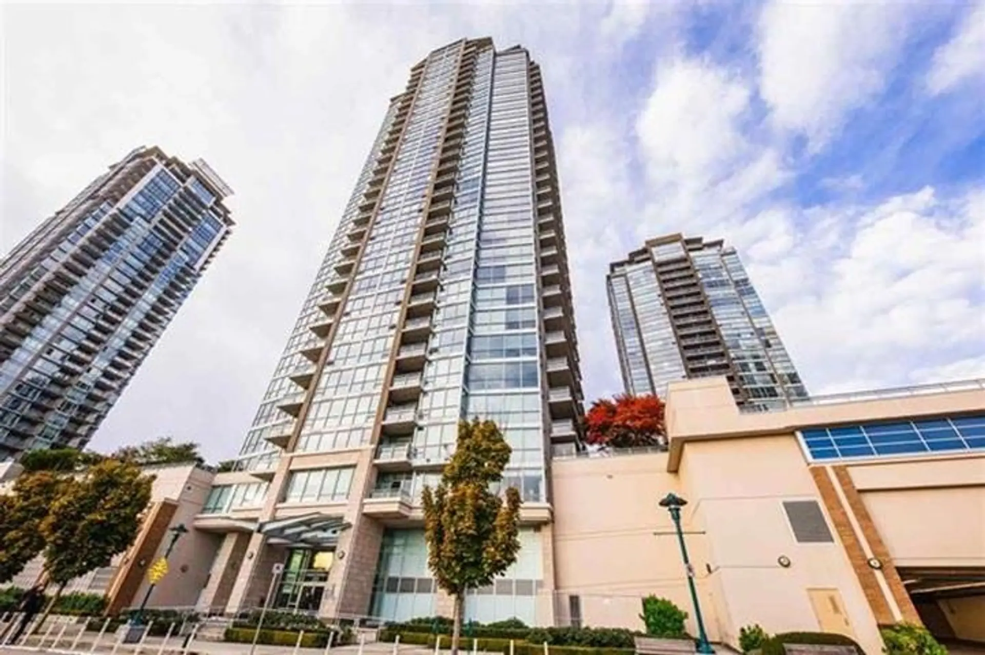 Property at #2607 2975 Atlantic Avenue, Coquitlam, BC