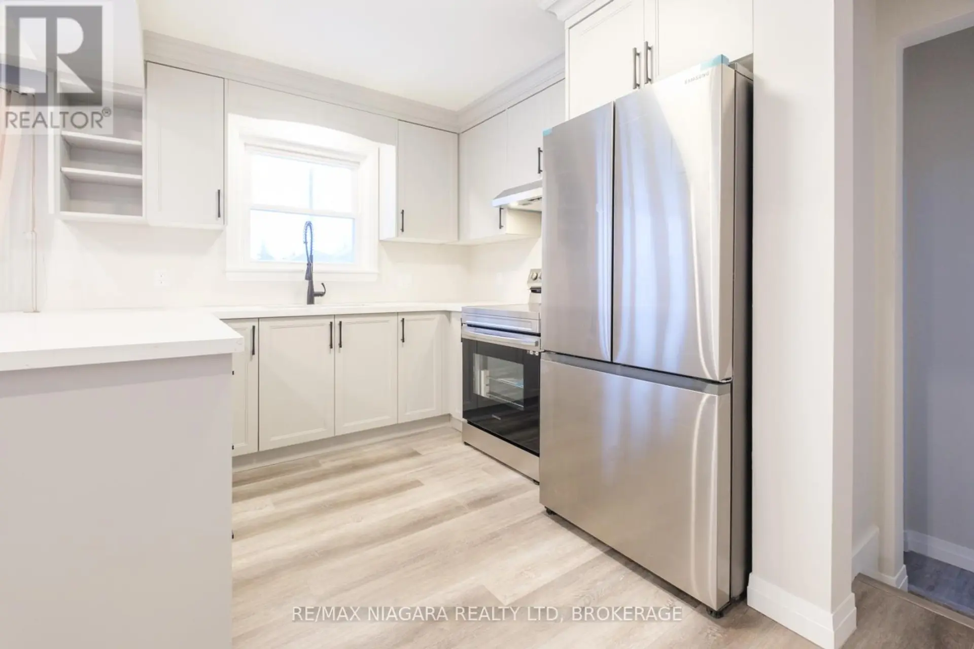 91 MAITLAND STREET - Image 10