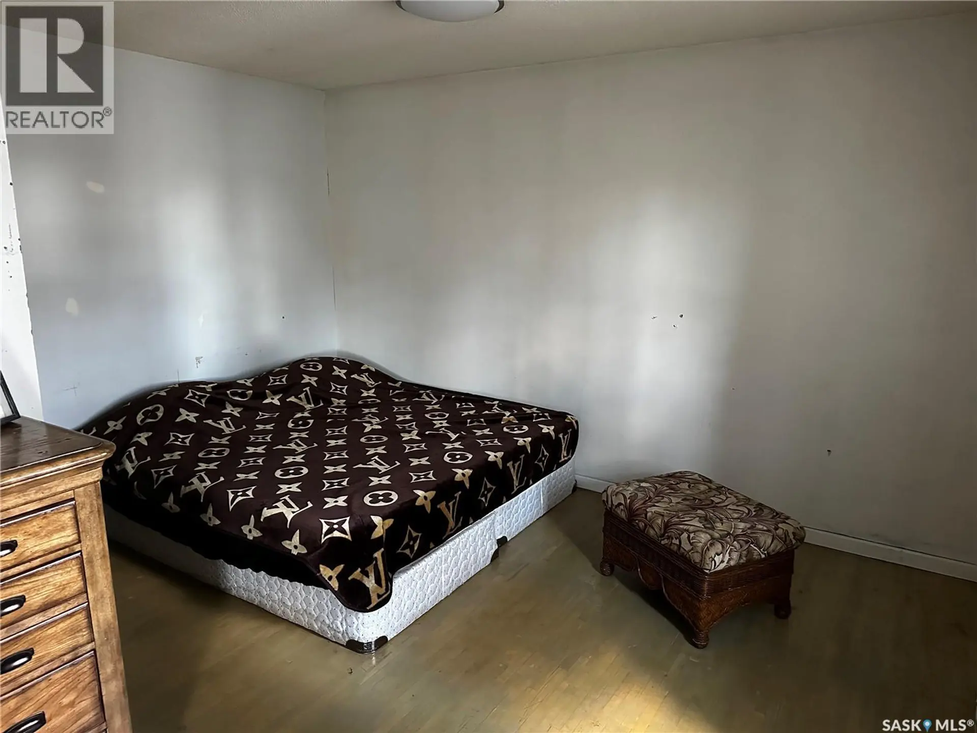 1175 Wallace STREET - Image 4