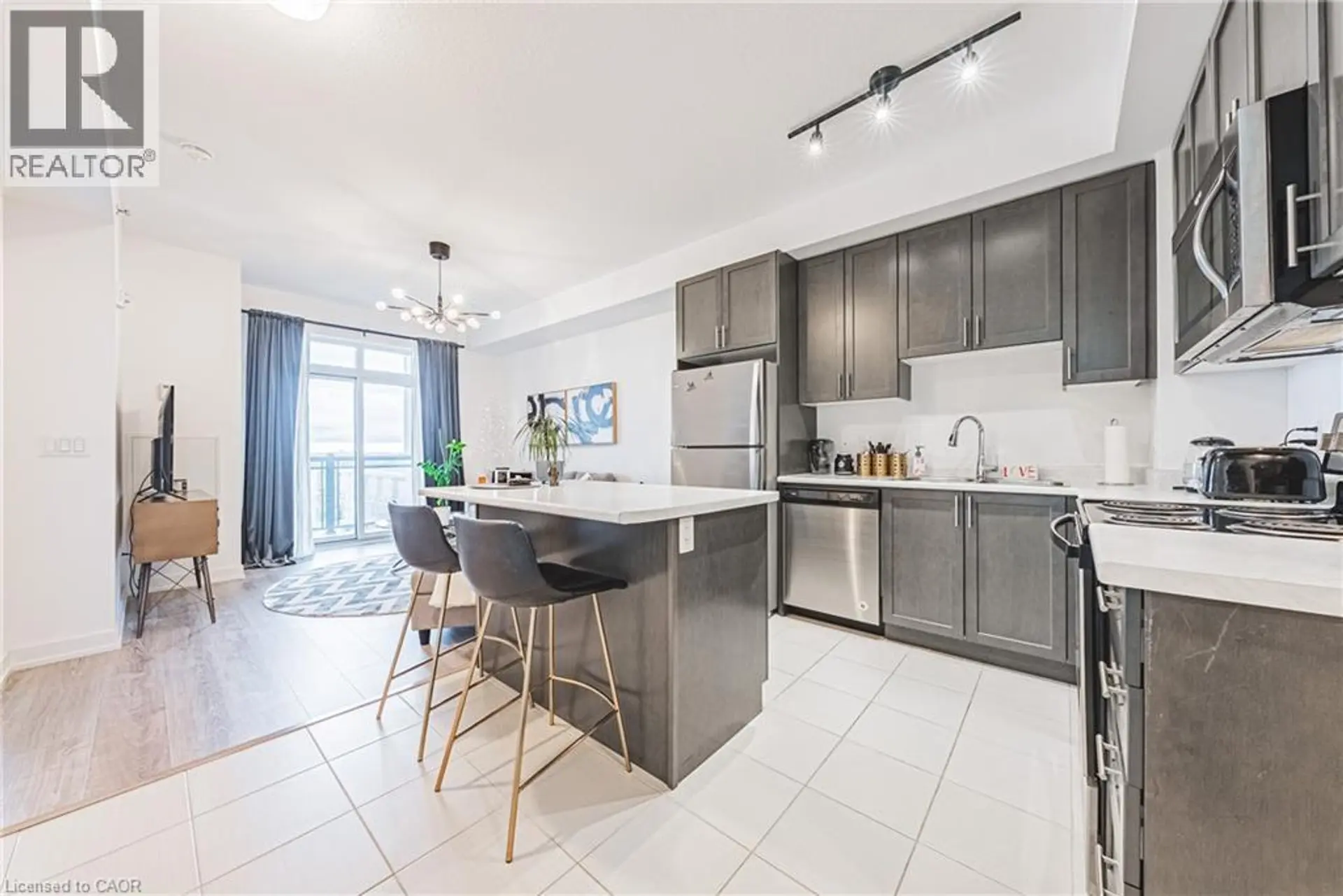 #711 2486 OLD BRONTE Road - Image 3