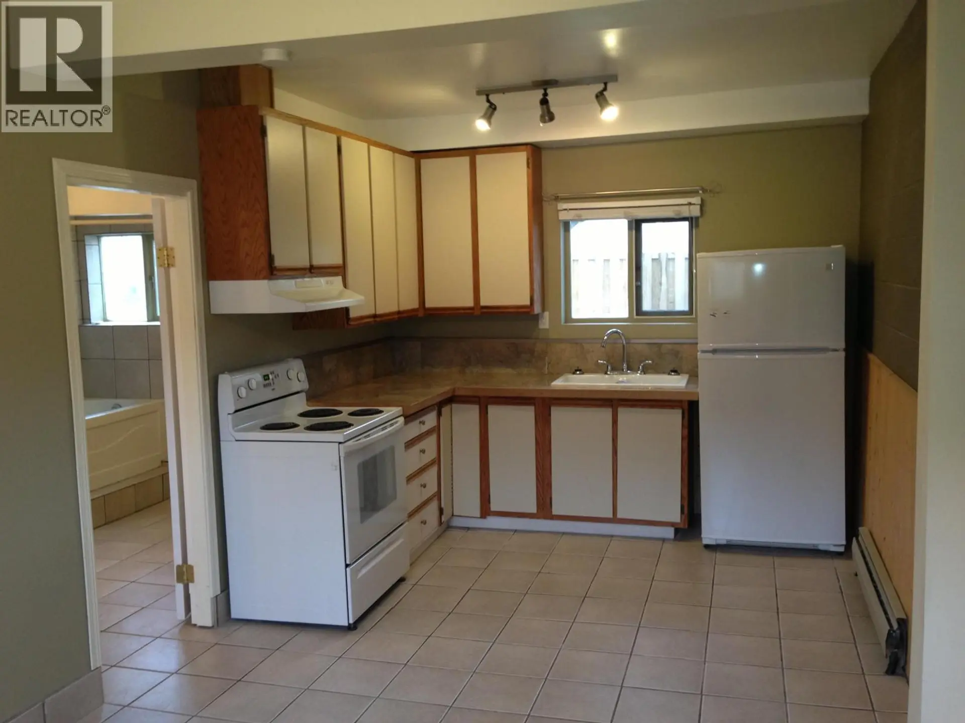 1230 INVERNESS ROAD - Image 9