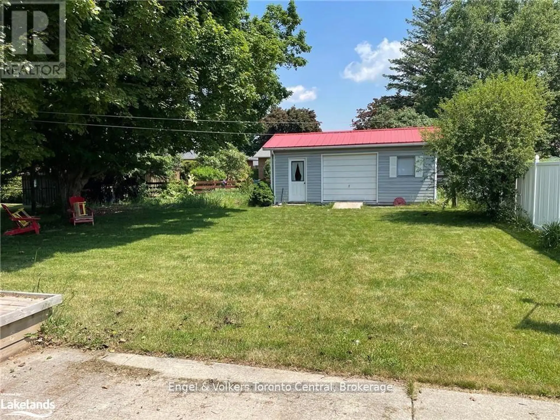 27 HERBERT AVENUE - Image 11