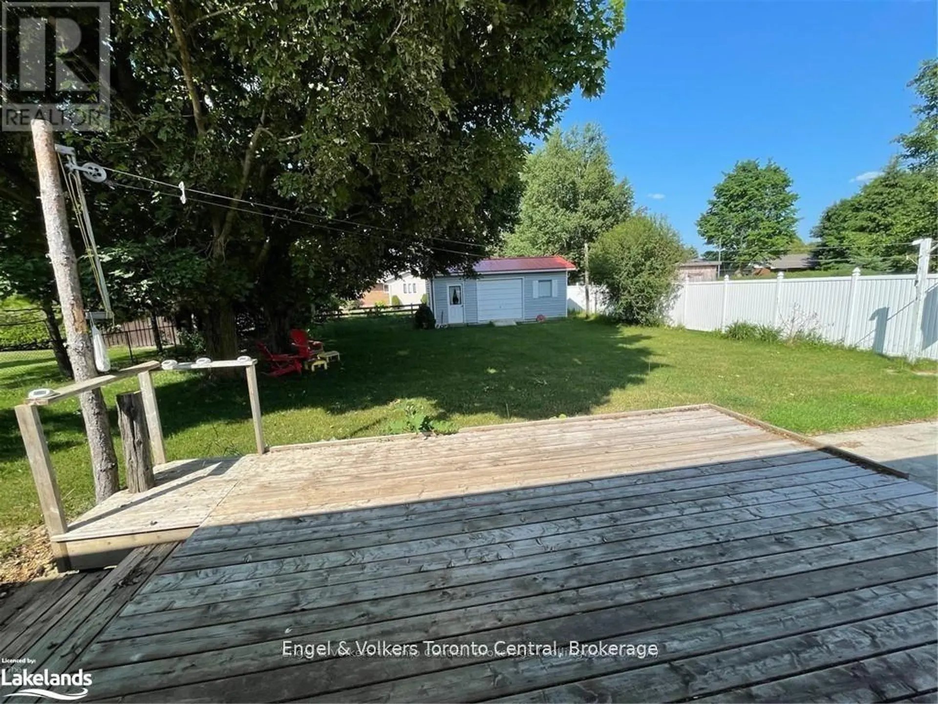 27 HERBERT AVENUE - Image 13