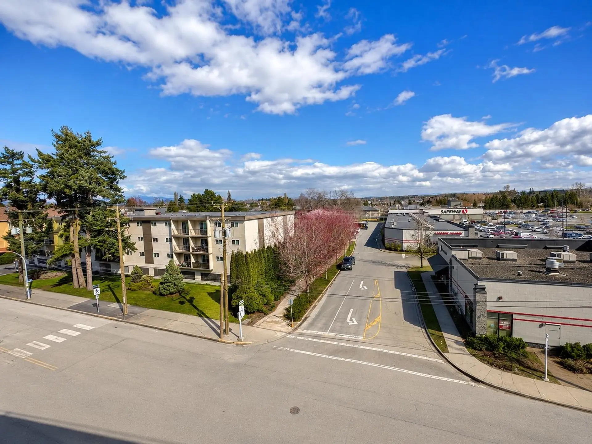 #437 20769 Fraser Highway - Image 13