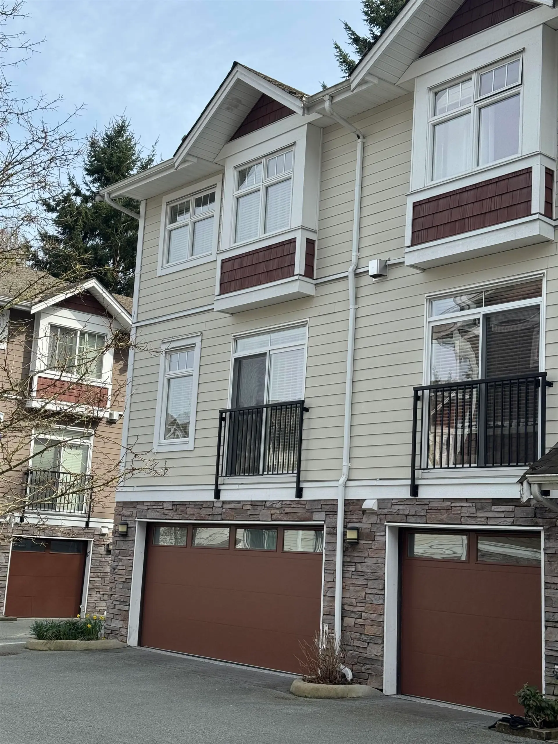 Property at #19 2689 Parkway Drive, Surrey, BC