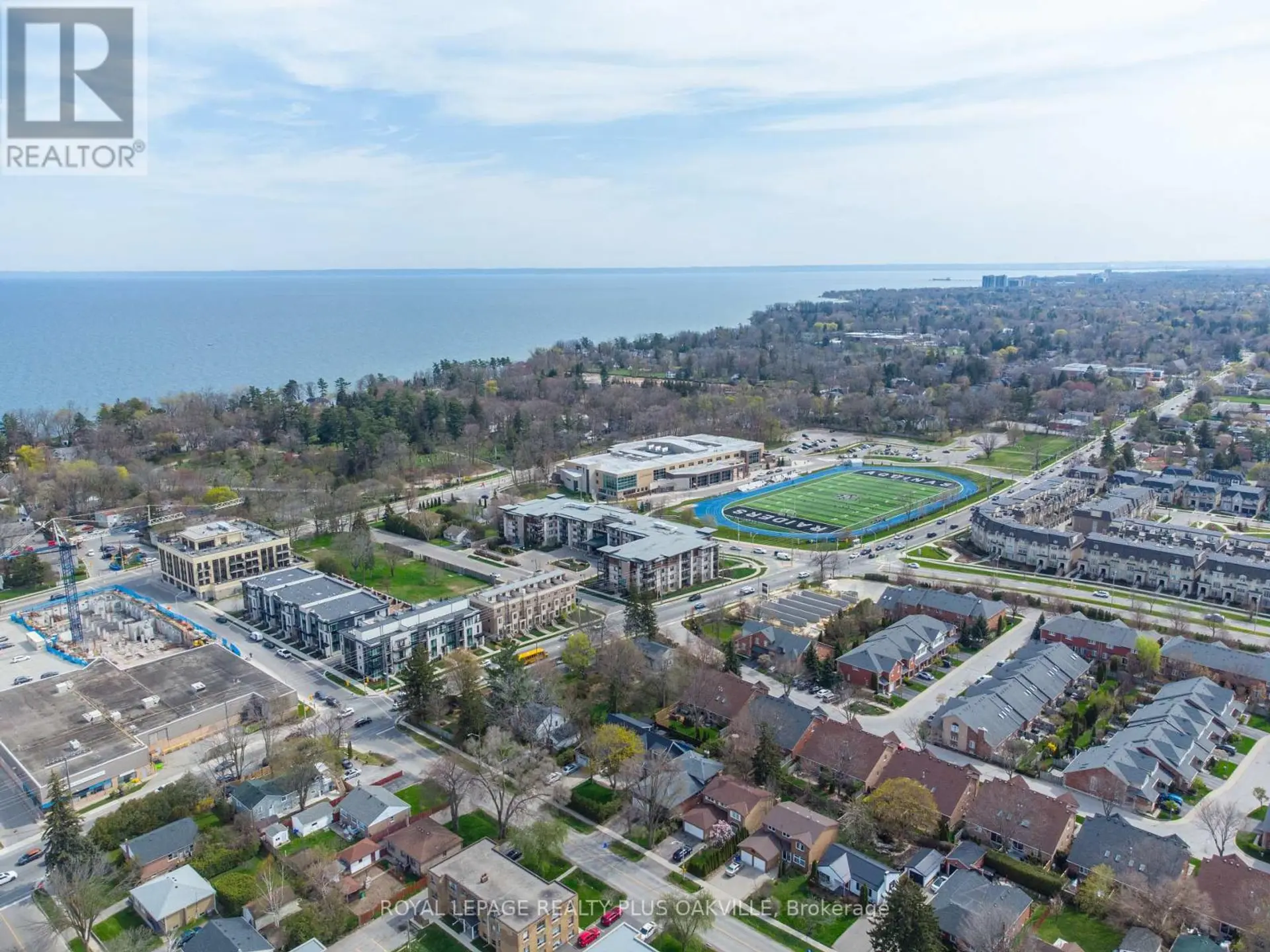 Property at #909 212 KERR STREET, Oakville, ON