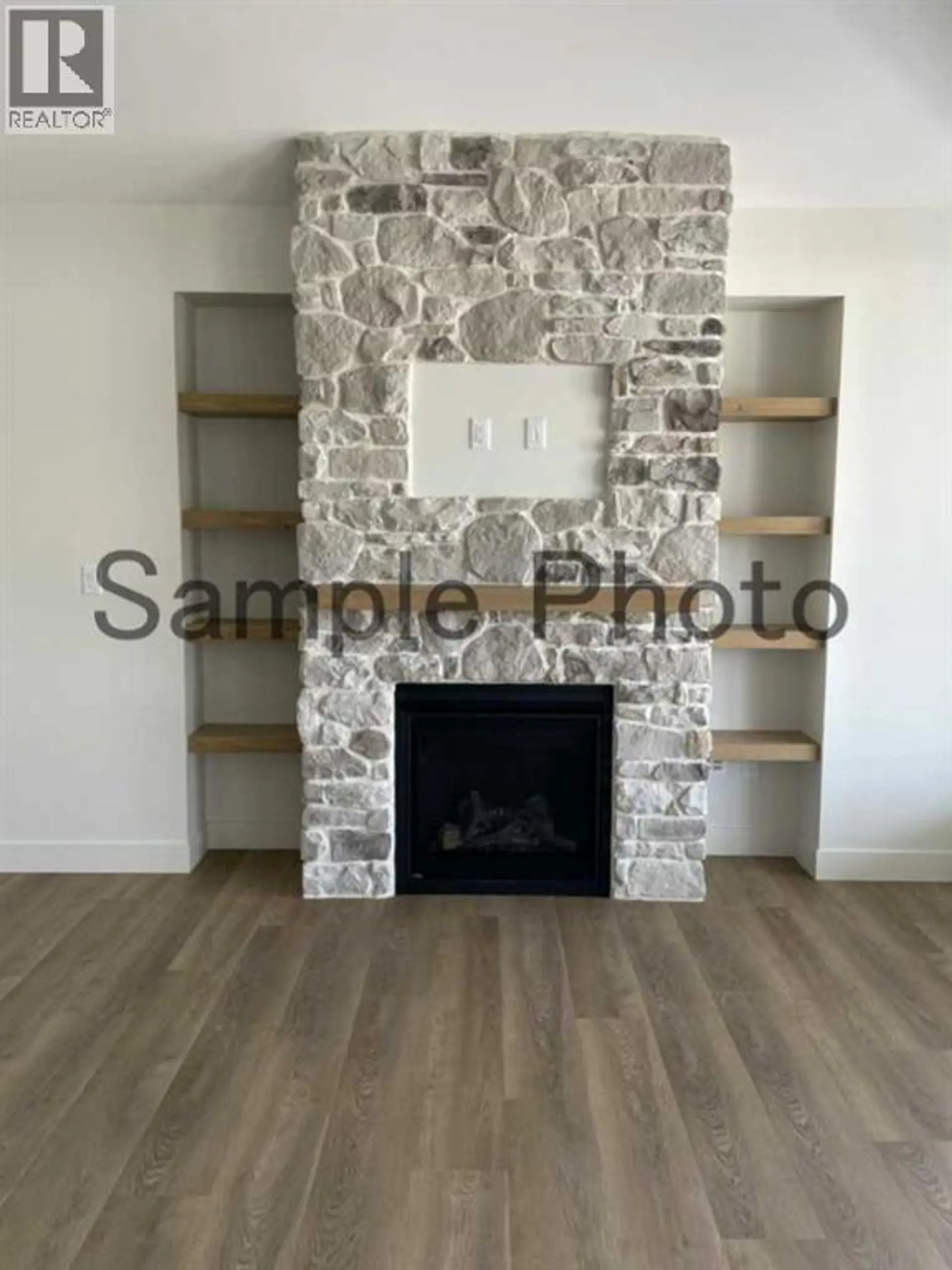 10652 147 Avenue - Image 7