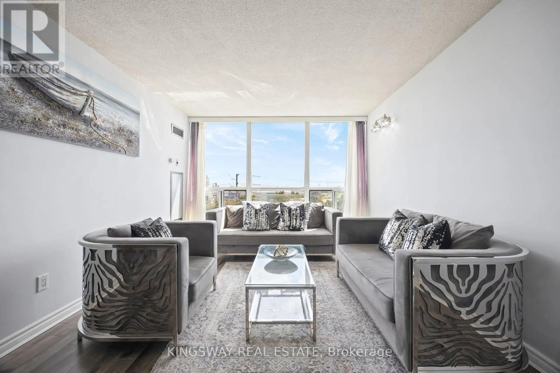 #507 12 LAURELCREST STREET - Image 9