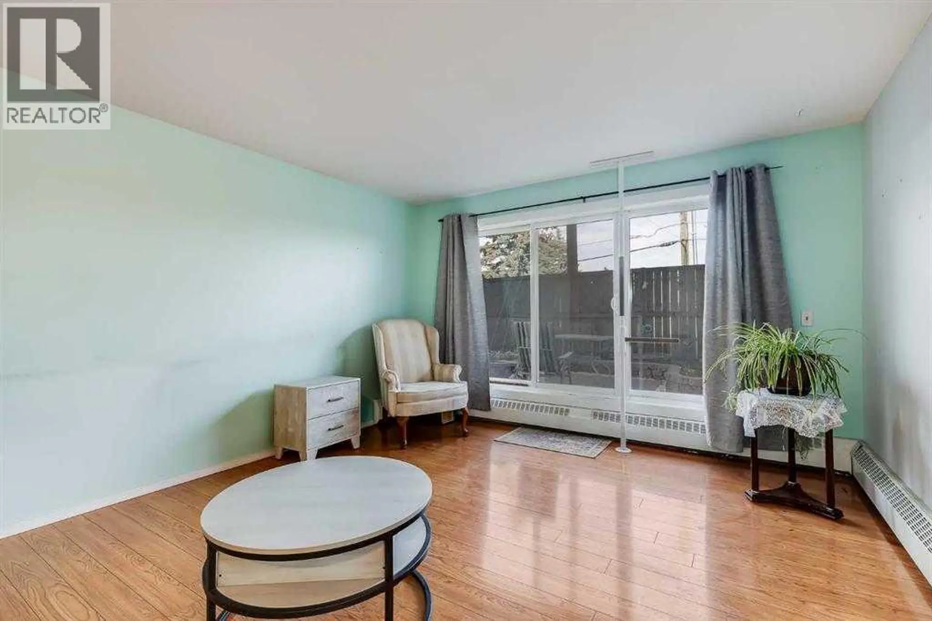 #104 335 Garry Crescent NE - Image 6