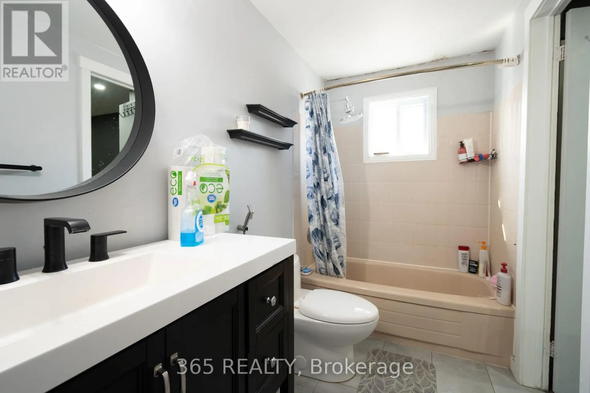 35 CORBETT DRIVE - Image 2