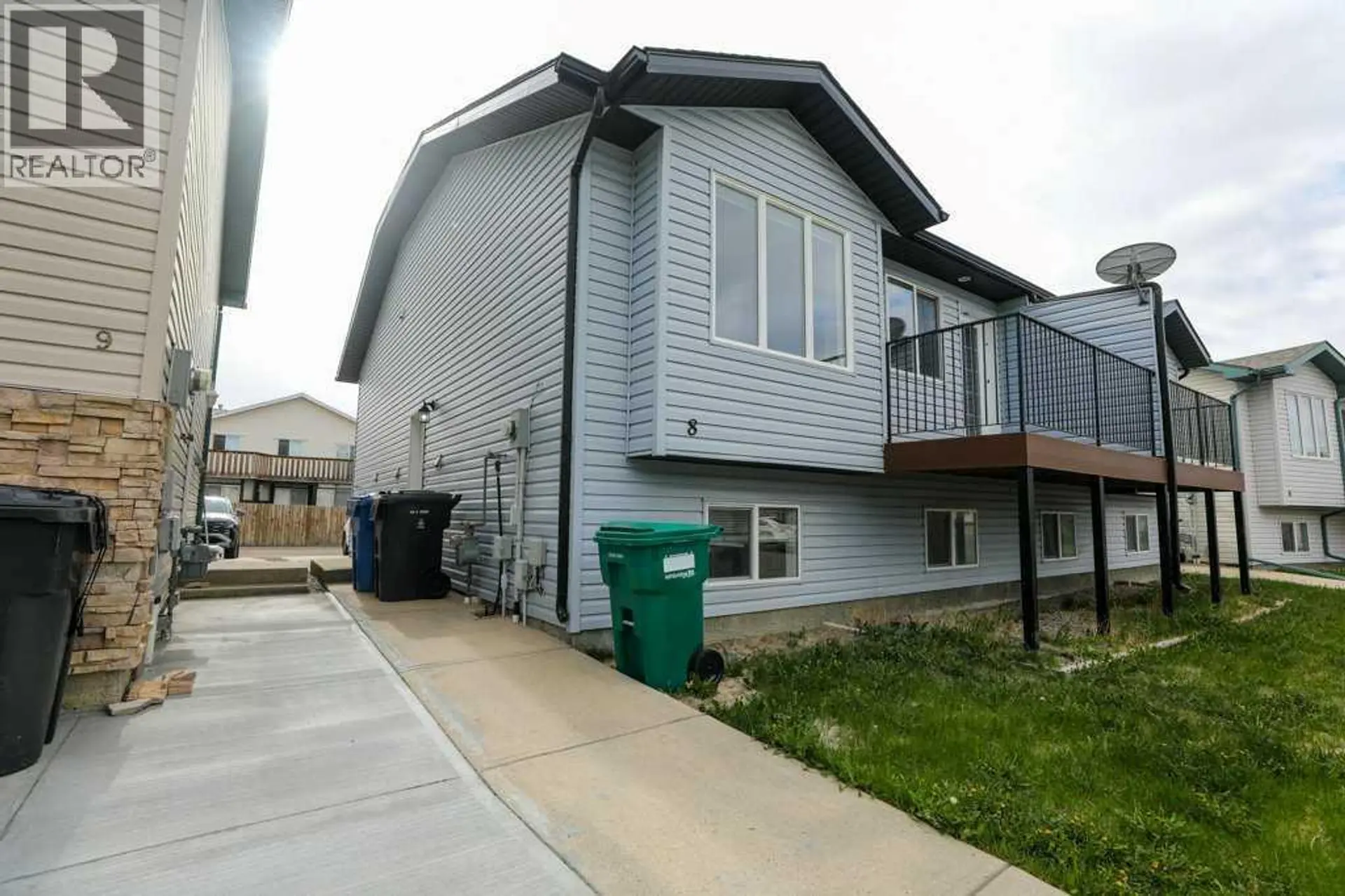 Property at #8 720 Heritage Boulevard W, Lethbridge, AB