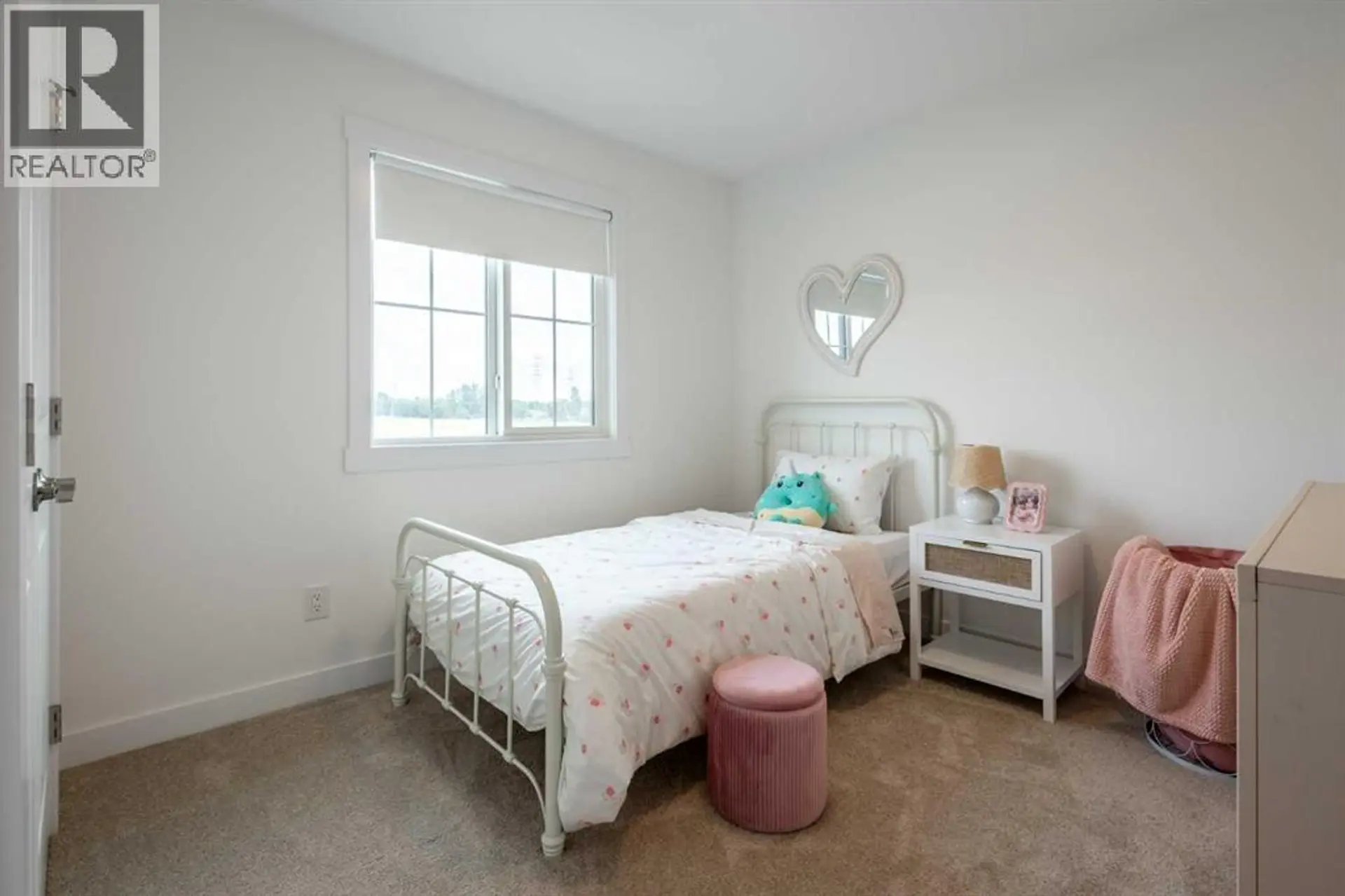 517 Ranch Gate - Image 16